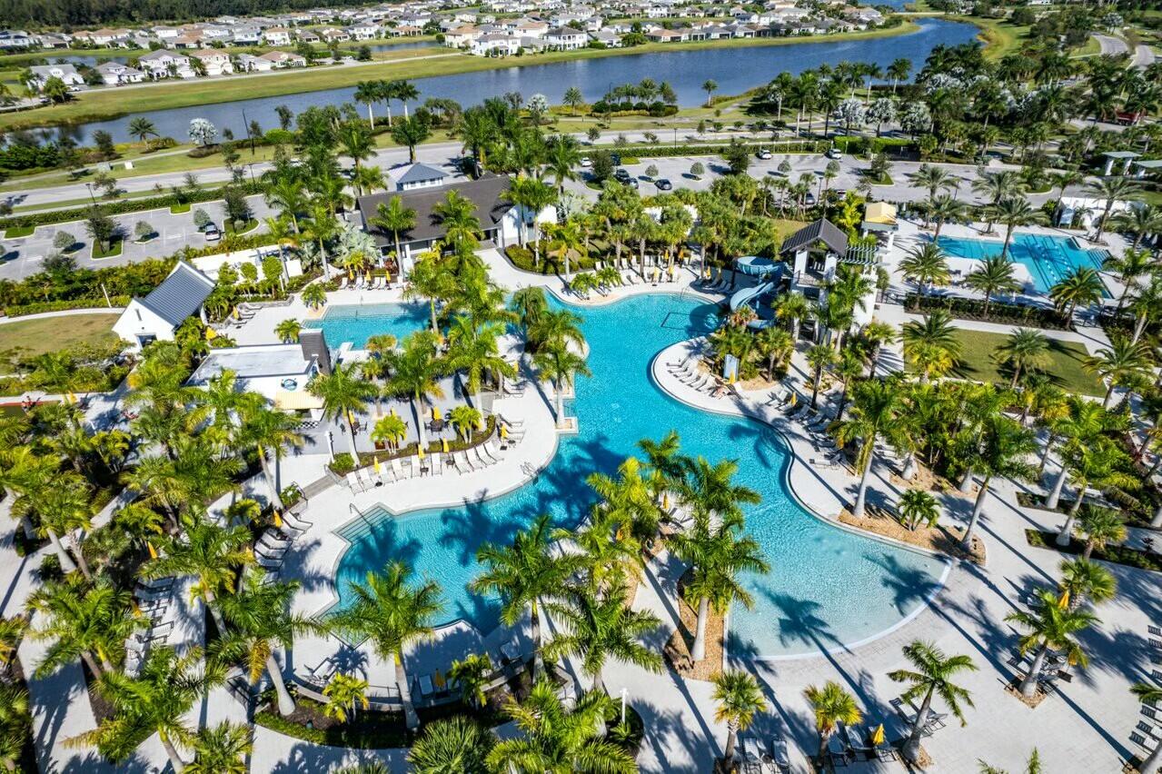 15150 Goldfinch Circle