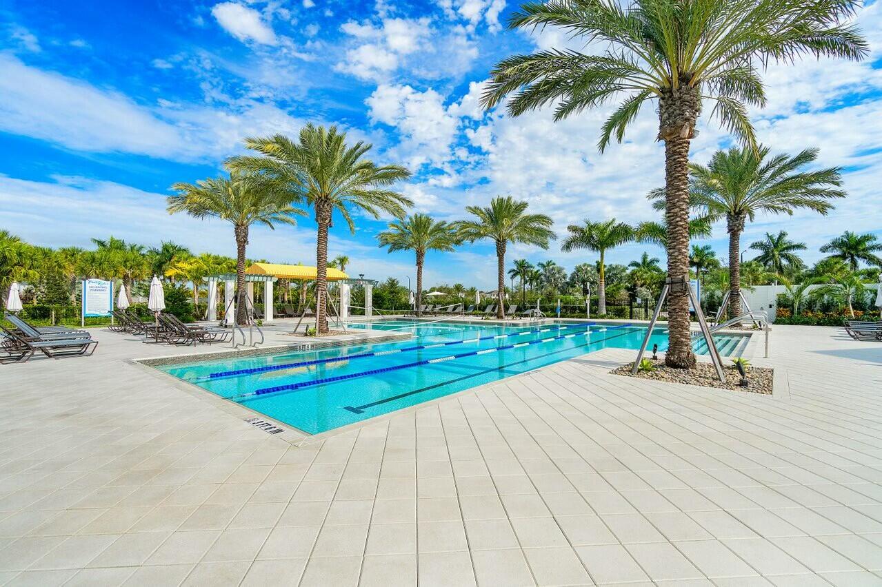 15150 Goldfinch Circle