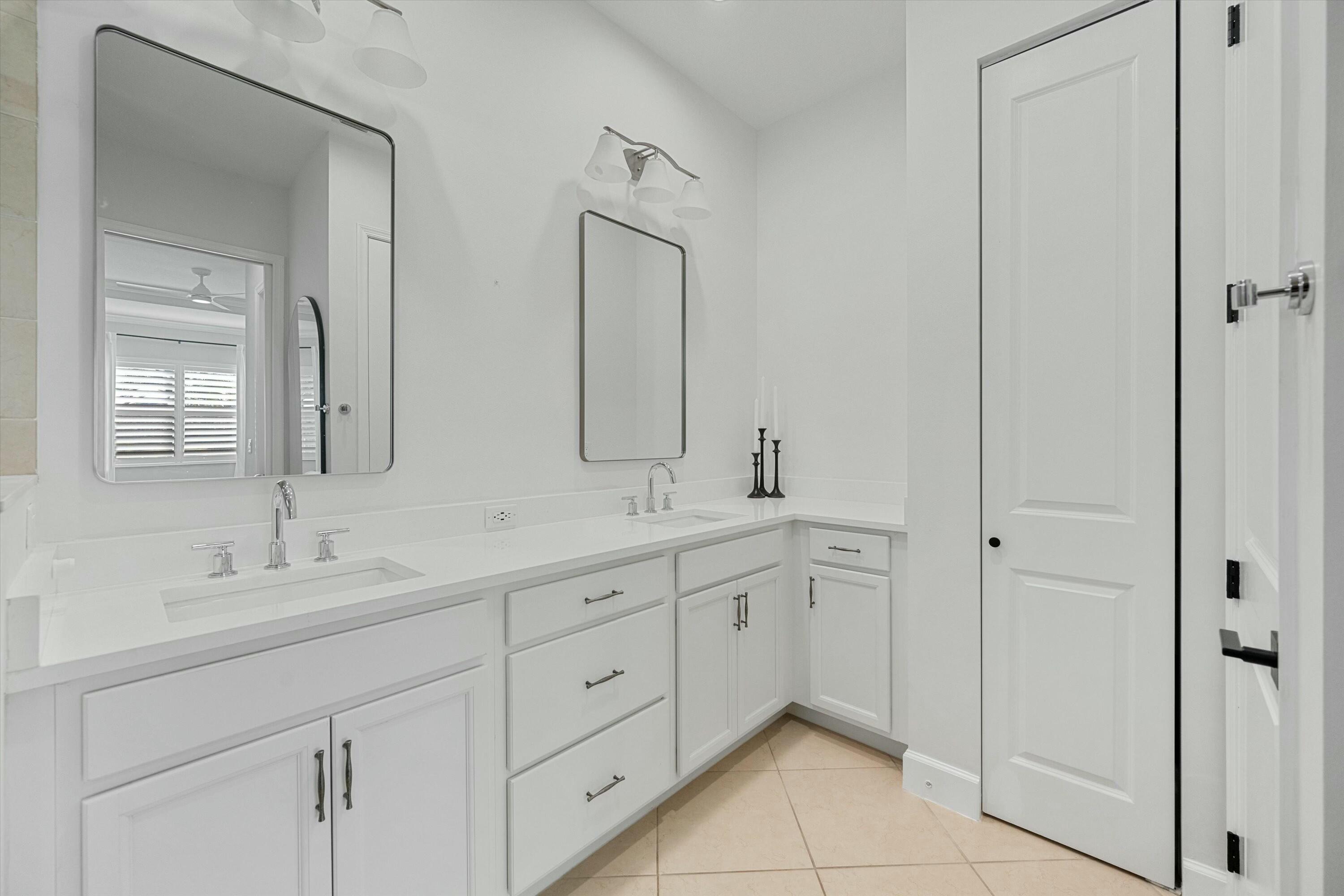 15150 Goldfinch Circle