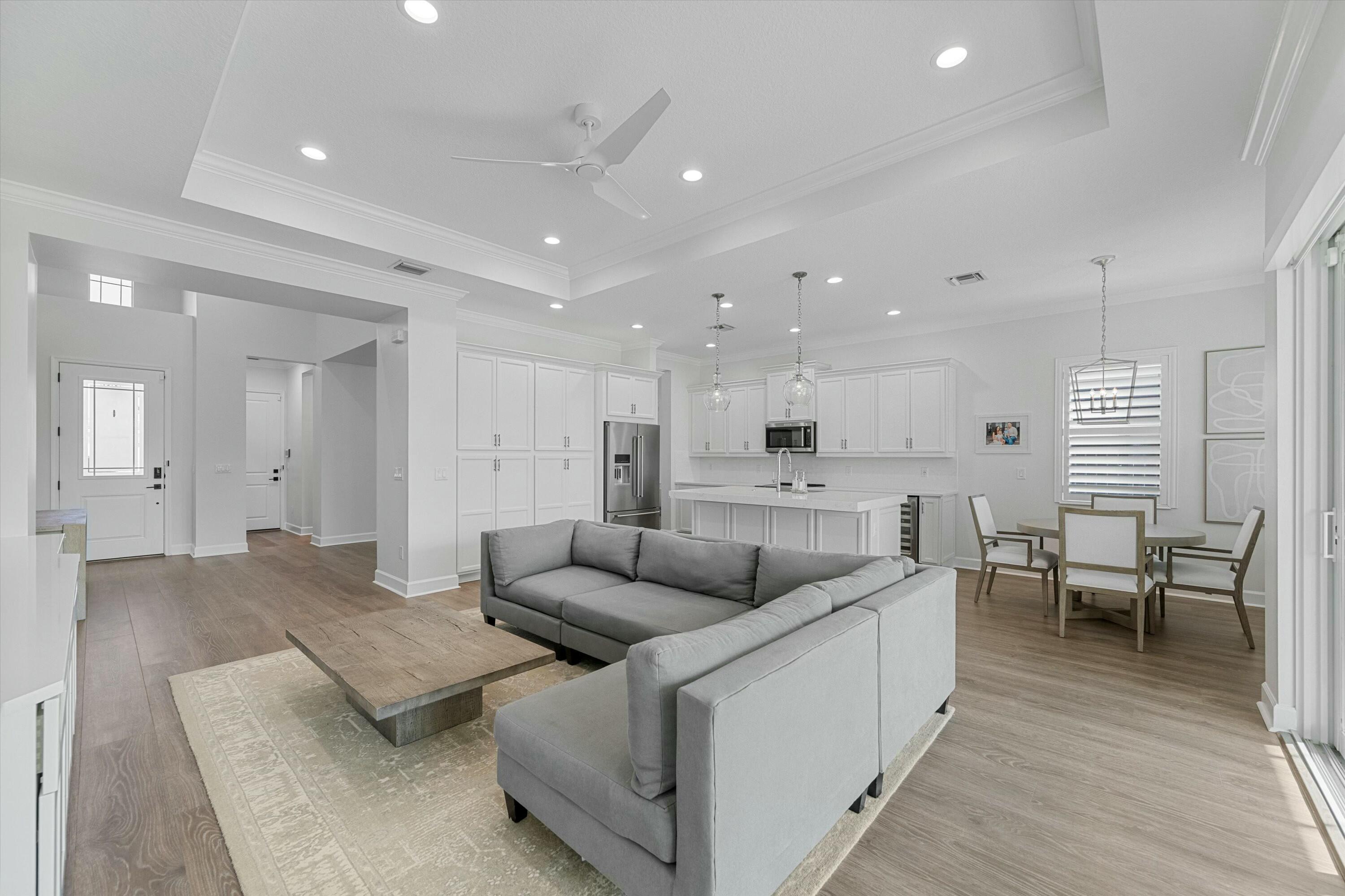 15150 Goldfinch Circle