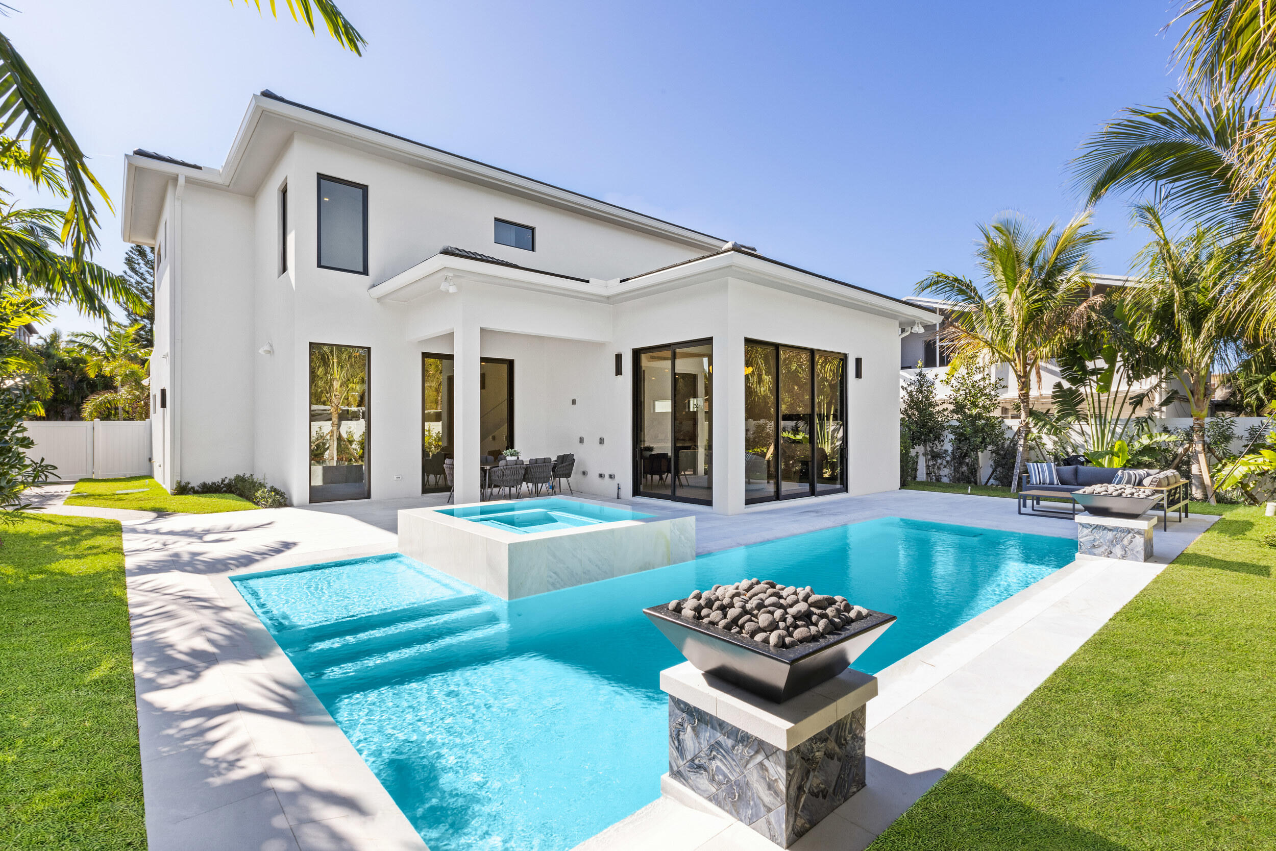 231 Inlet Way
