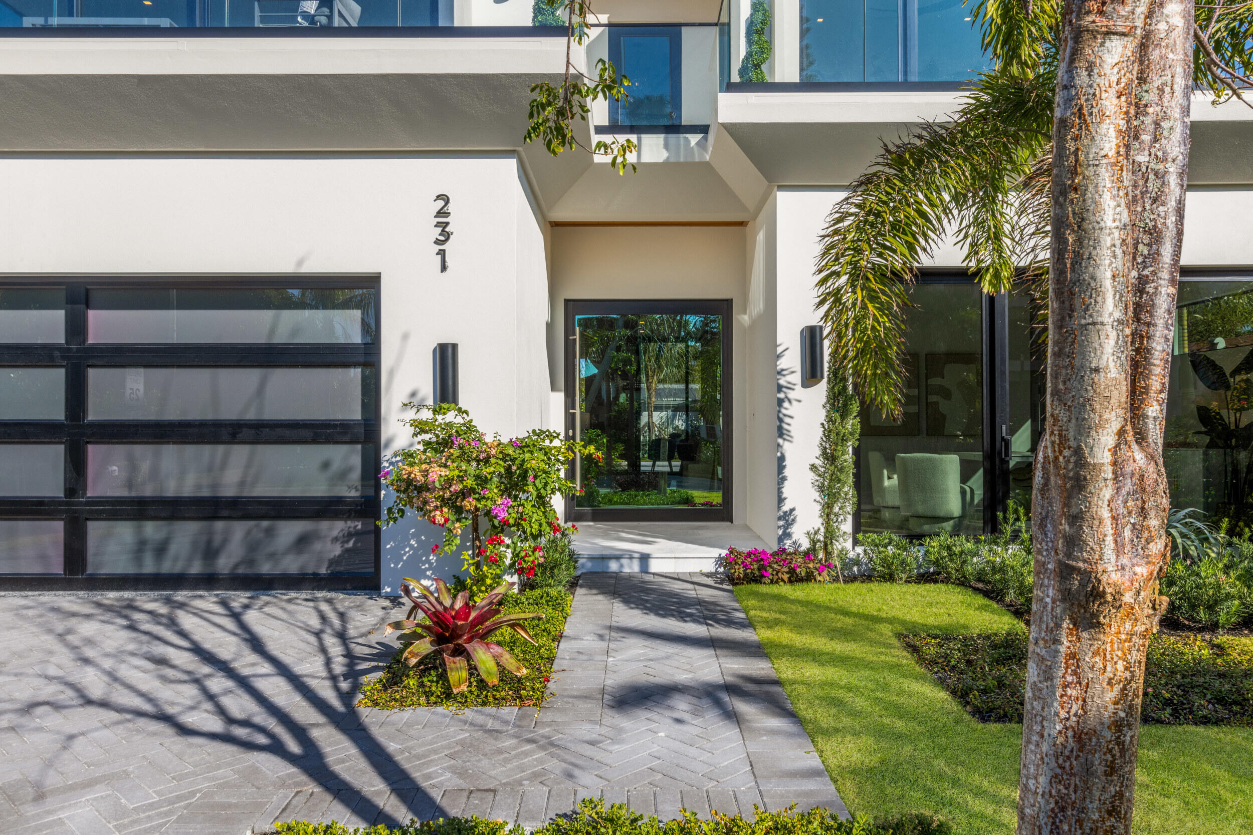 231 Inlet Way