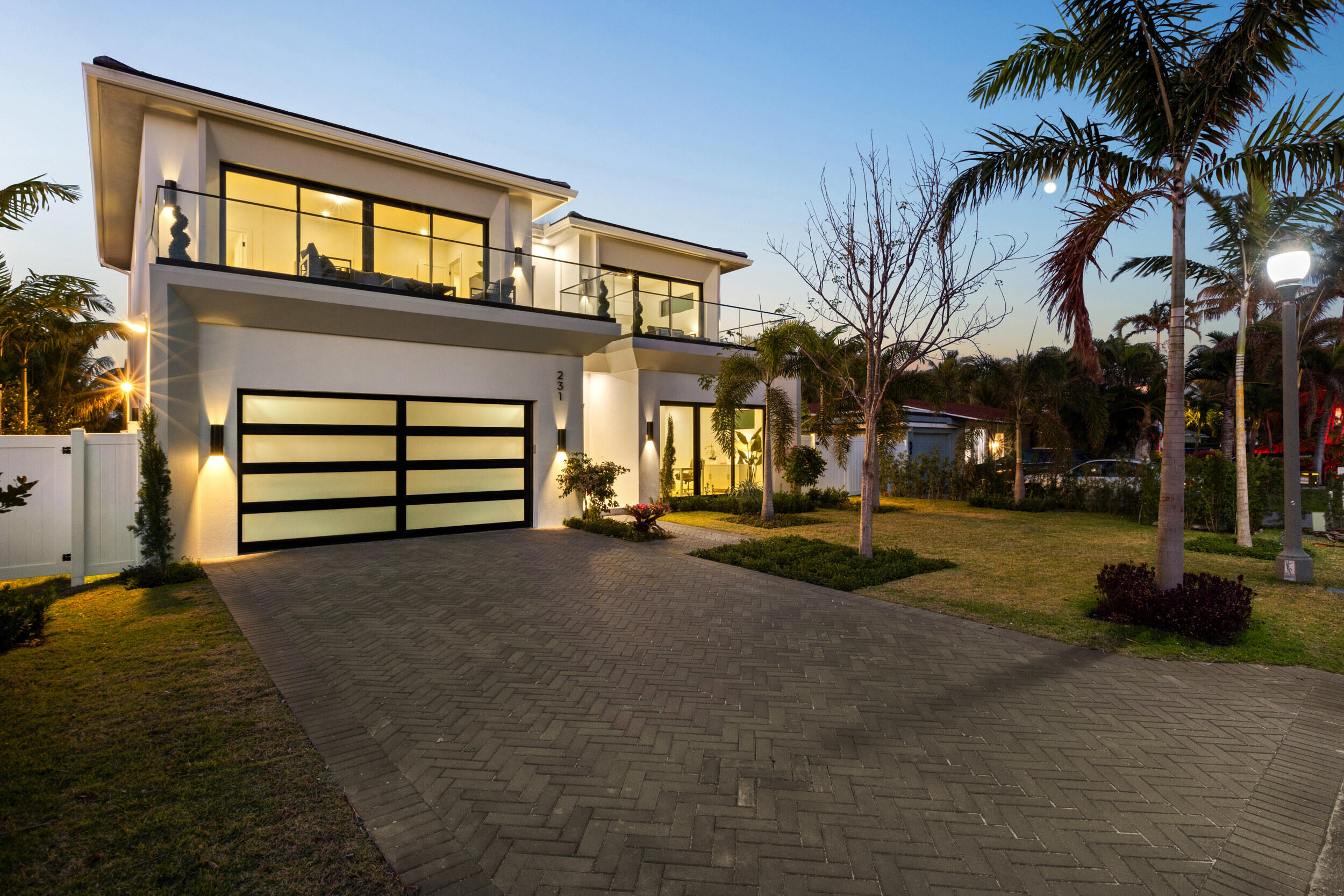 231 Inlet Way