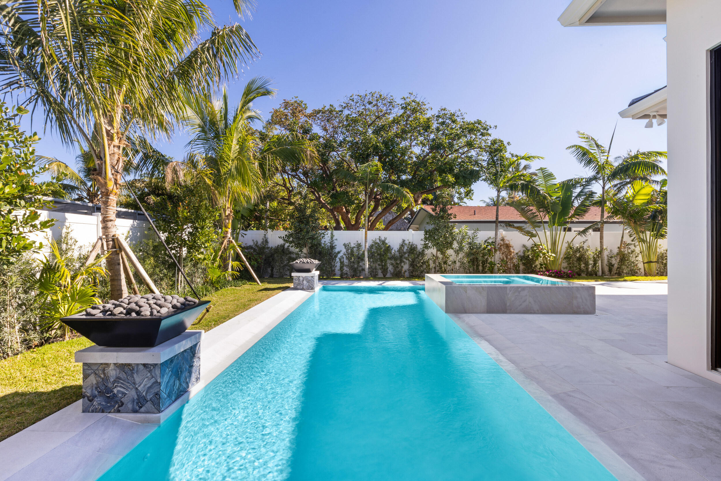 231 Inlet Way