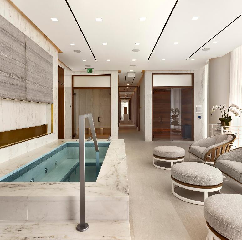 1100 S Flagler Drive 1704