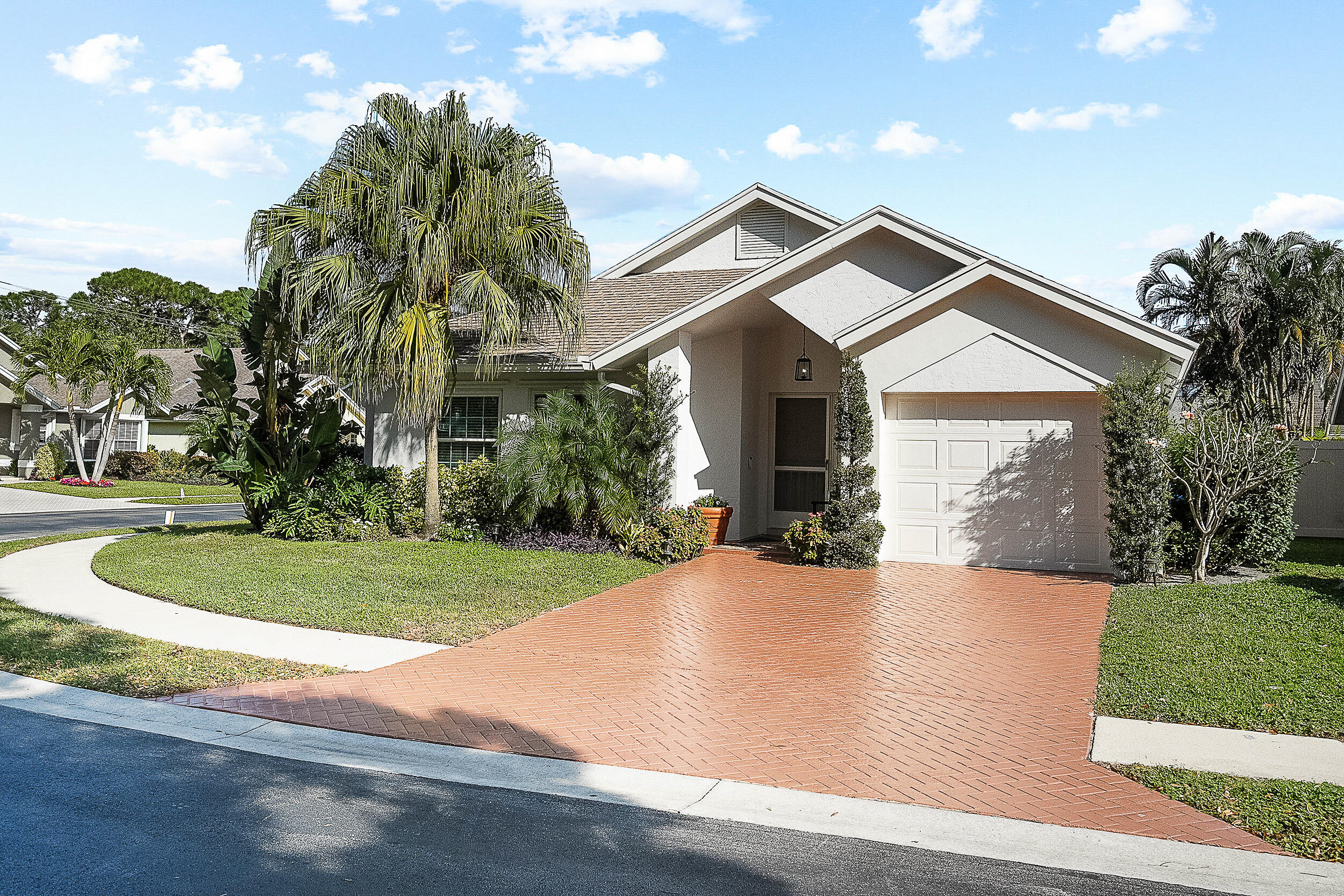 227 Moccasin Trail