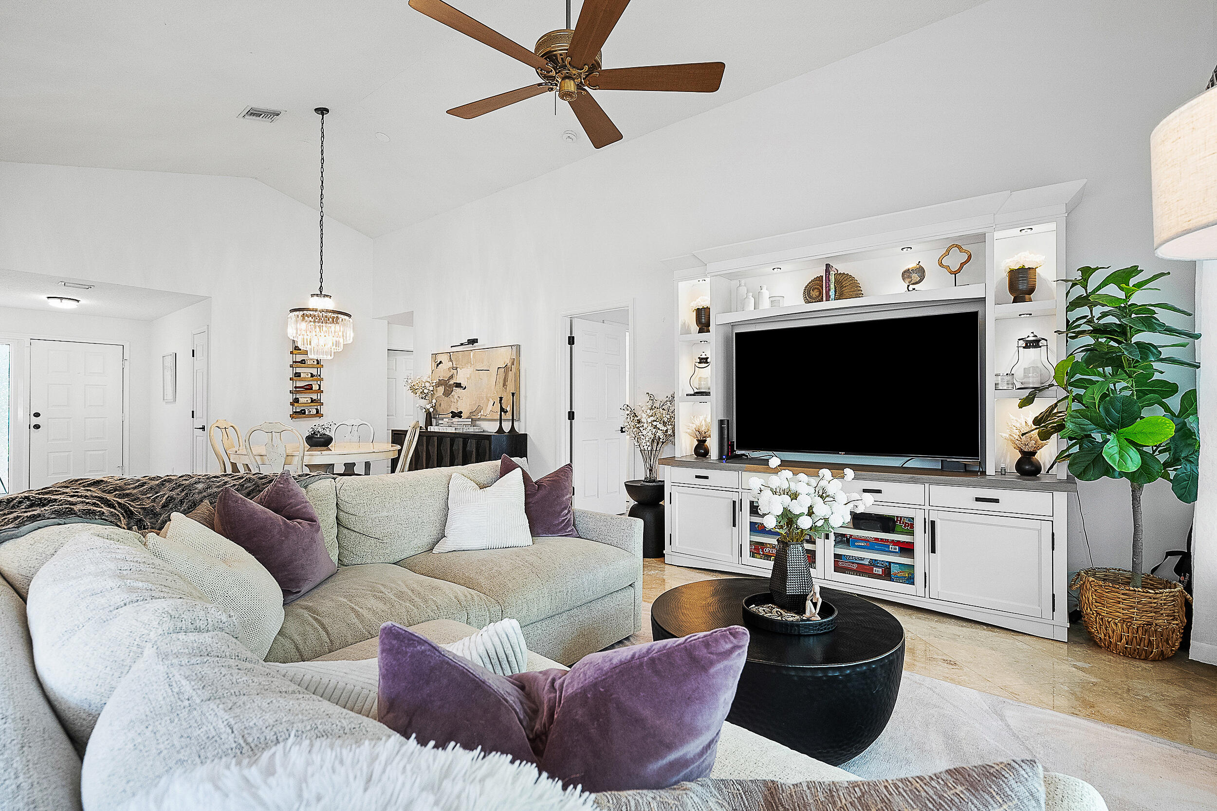 227 Moccasin Trail
