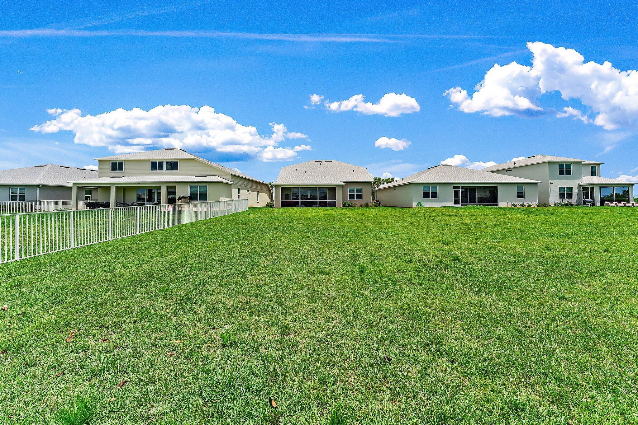 10312 SW Green Turtle Lane