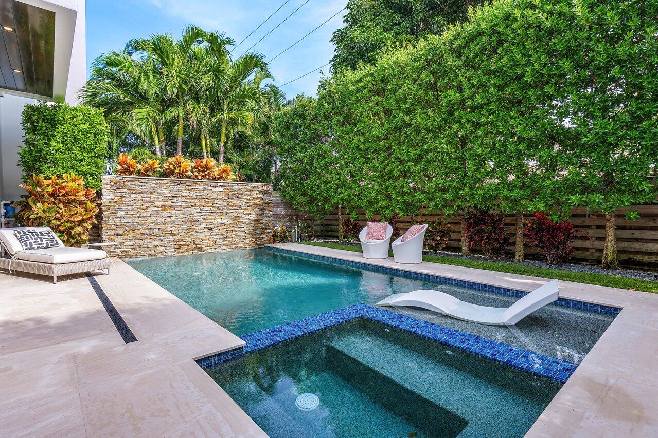 3094 Cadiz Road