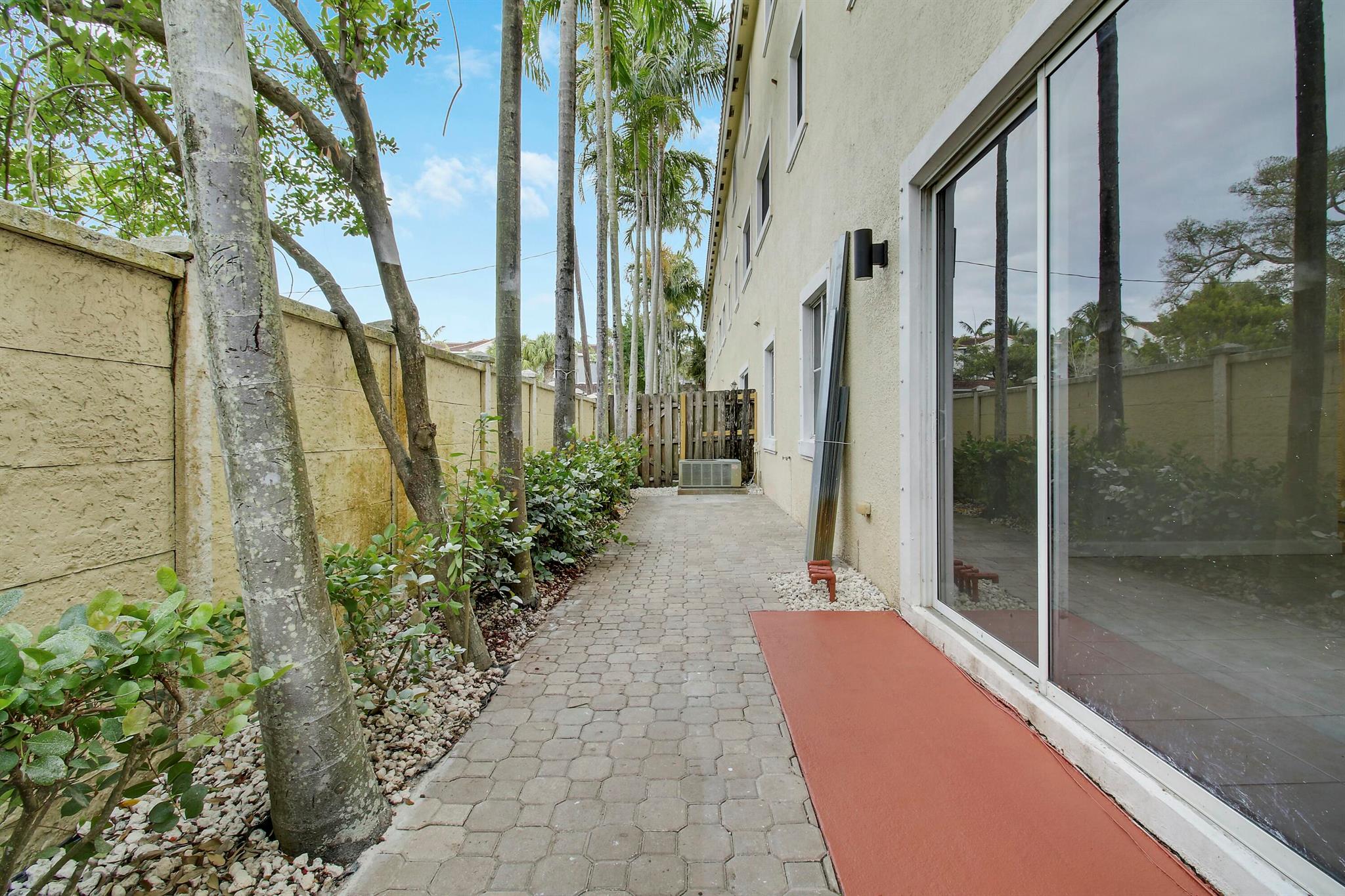411 Bayfront Drive