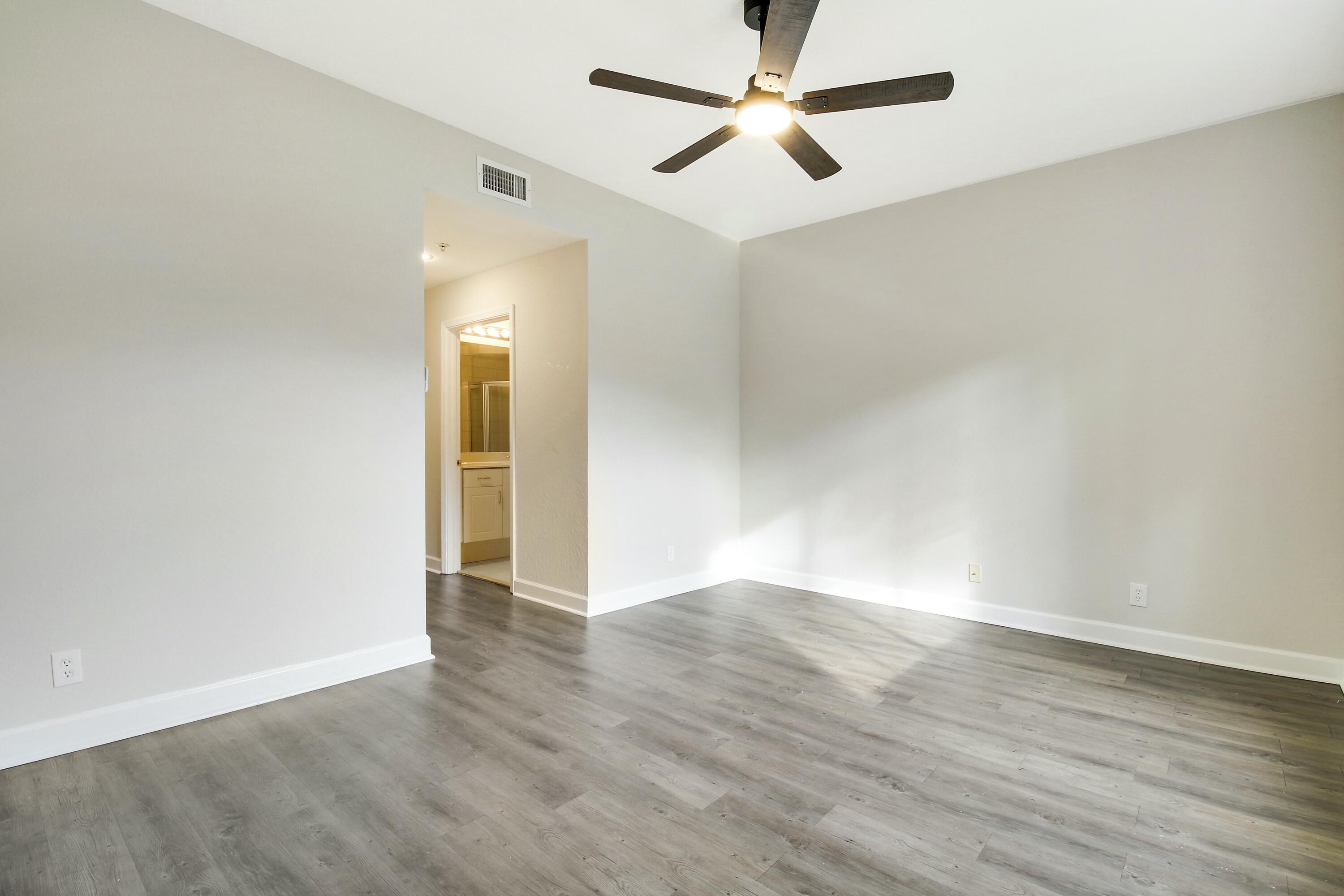 411 Bayfront Drive