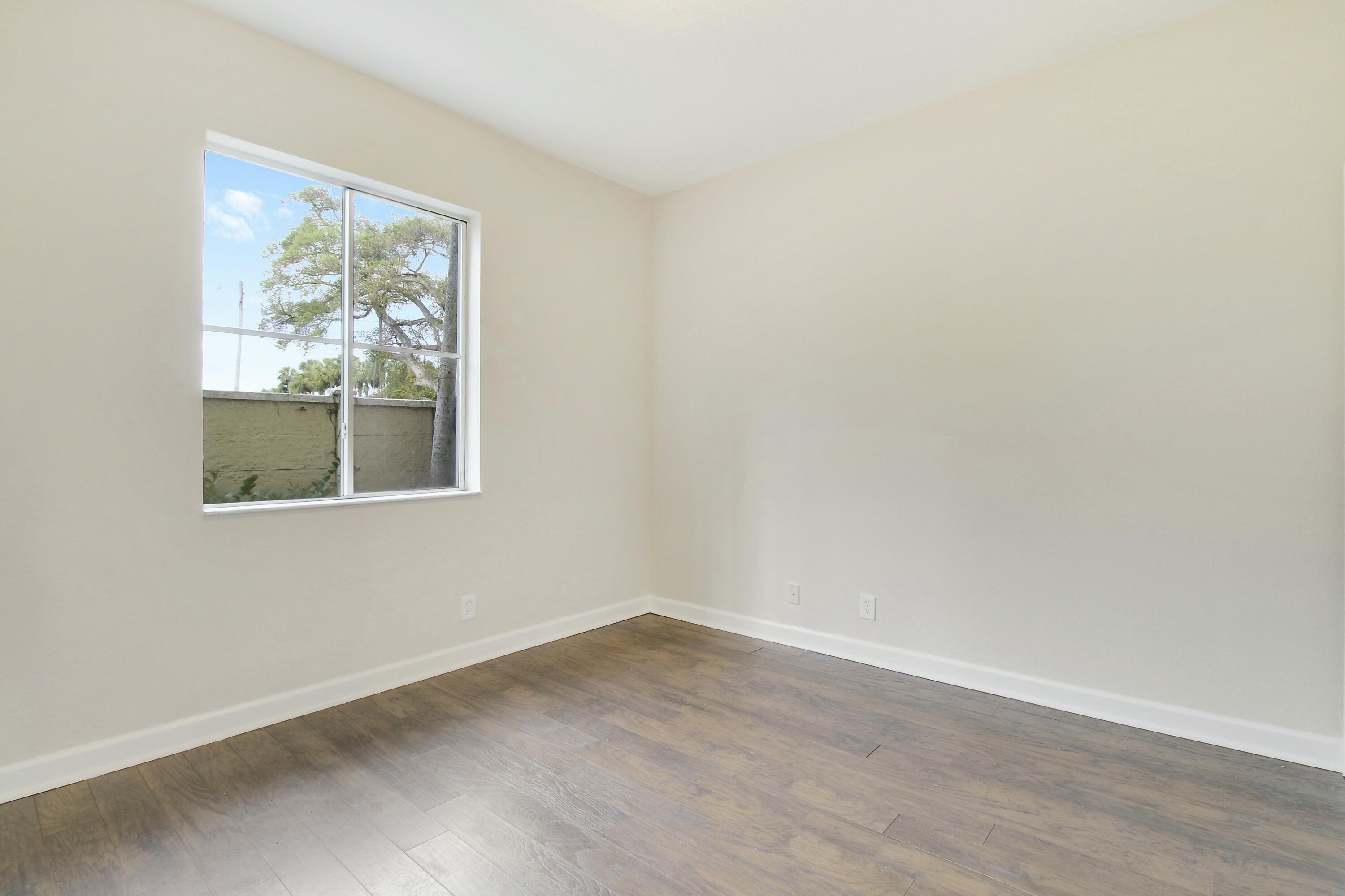 411 Bayfront Drive