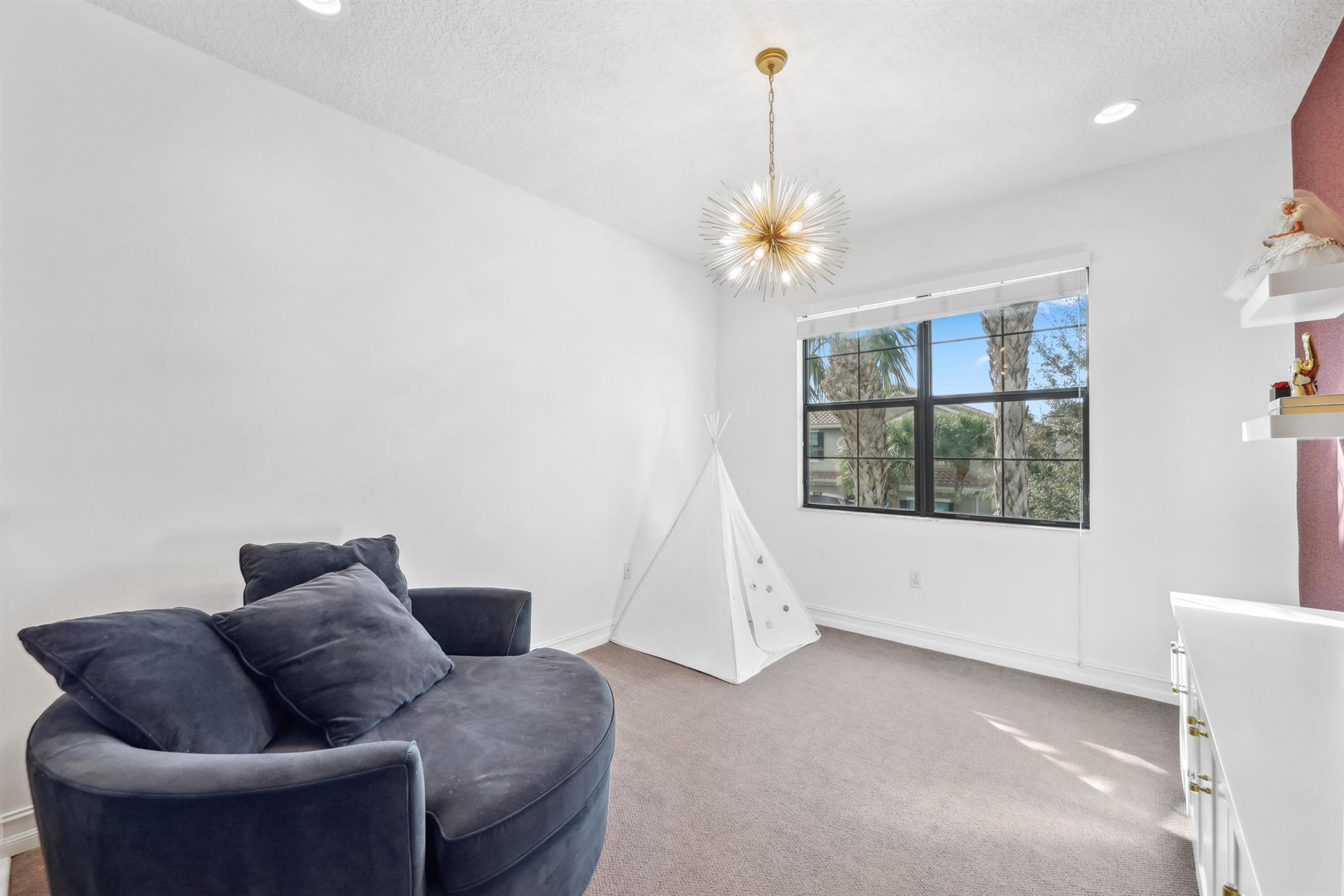 14542 White Jade Terrace