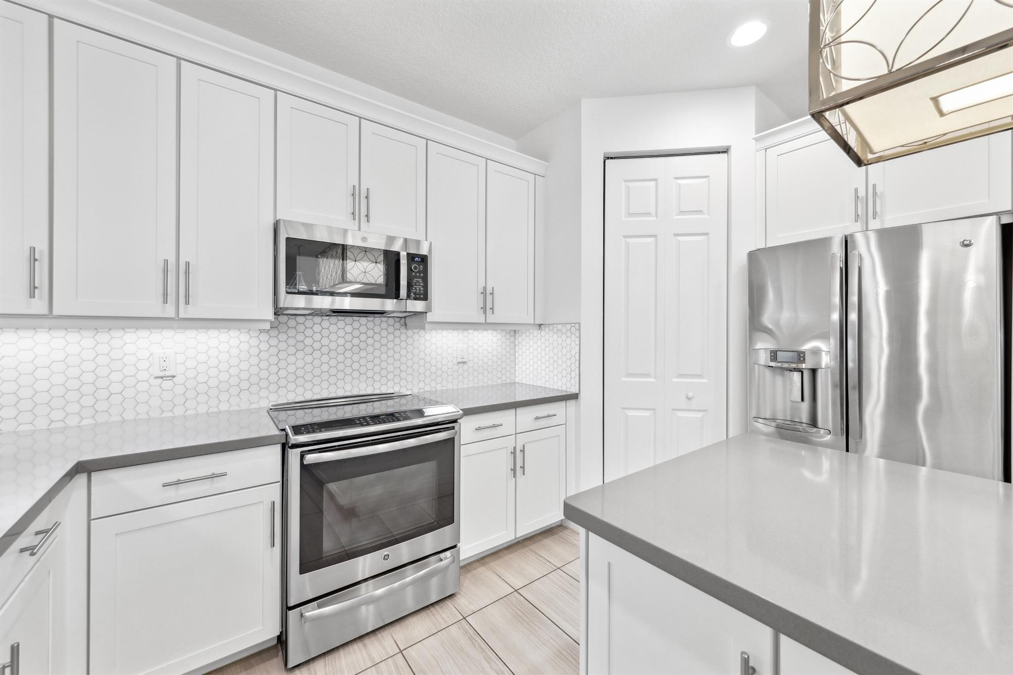 14542 White Jade Terrace