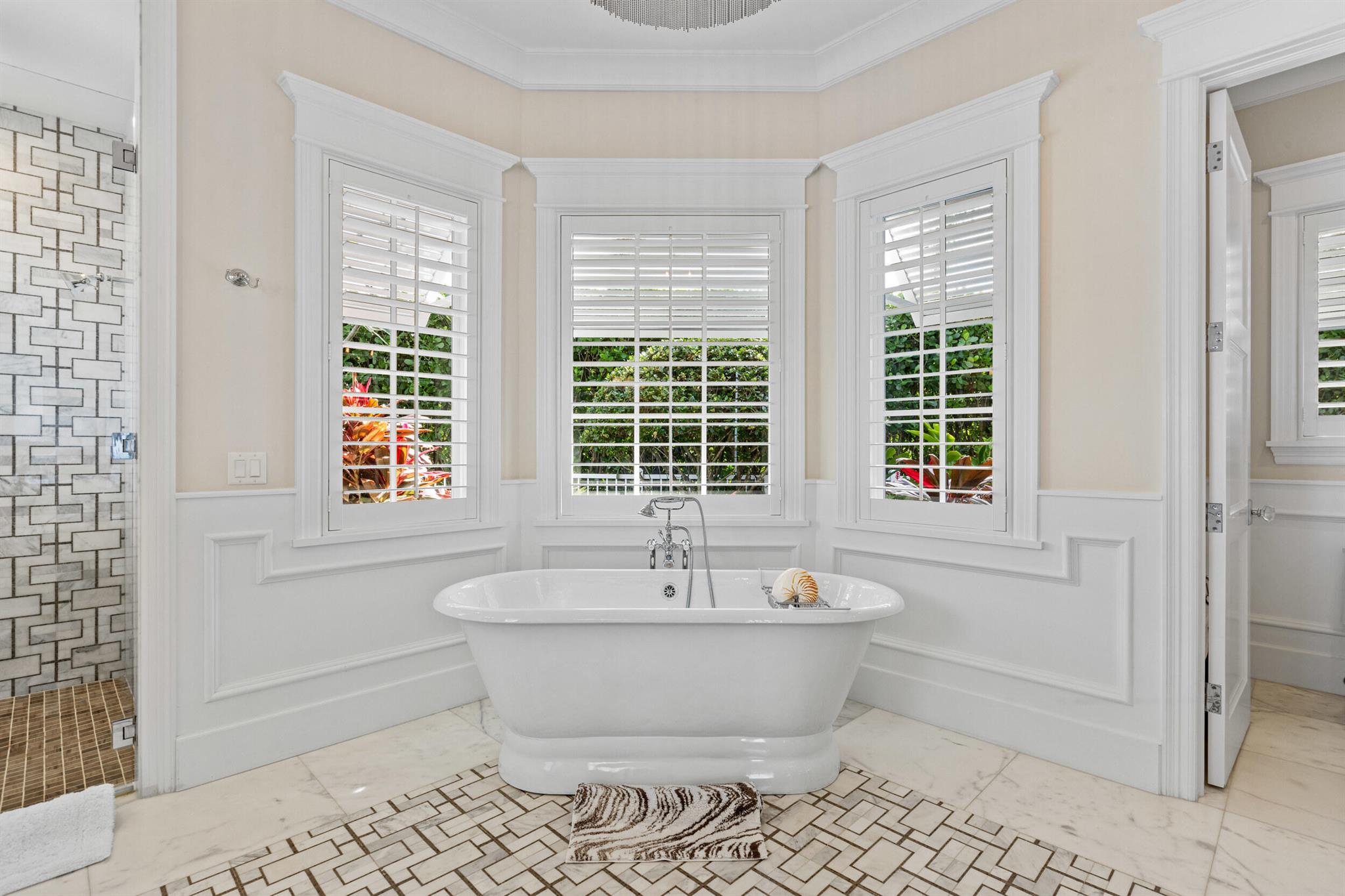 1030 Pine Point Road