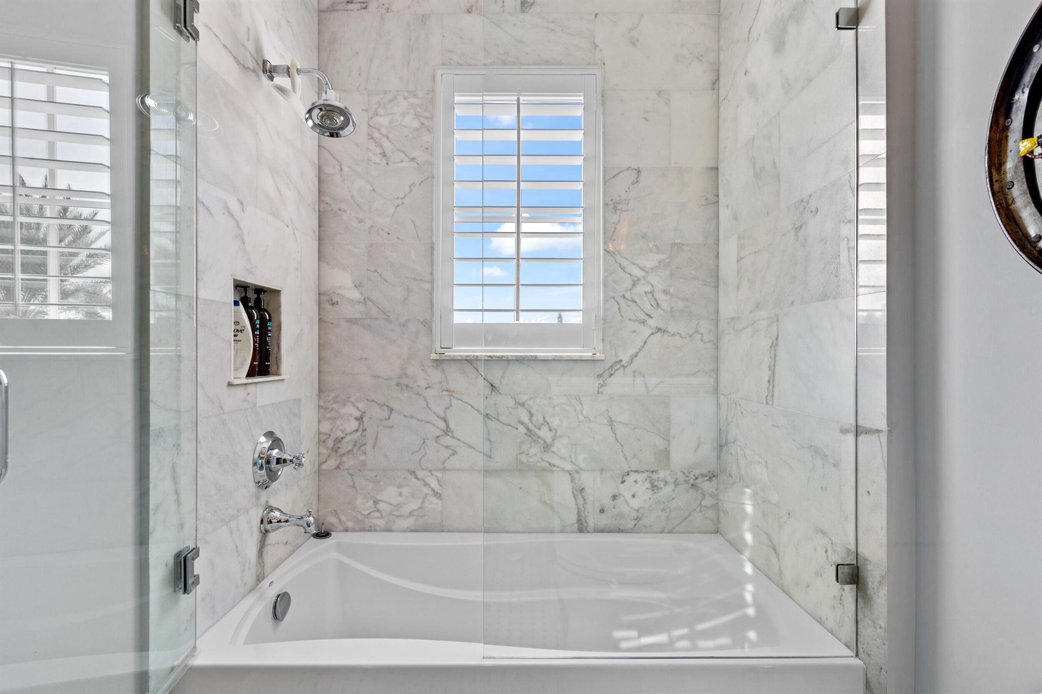 1030 Pine Point Road