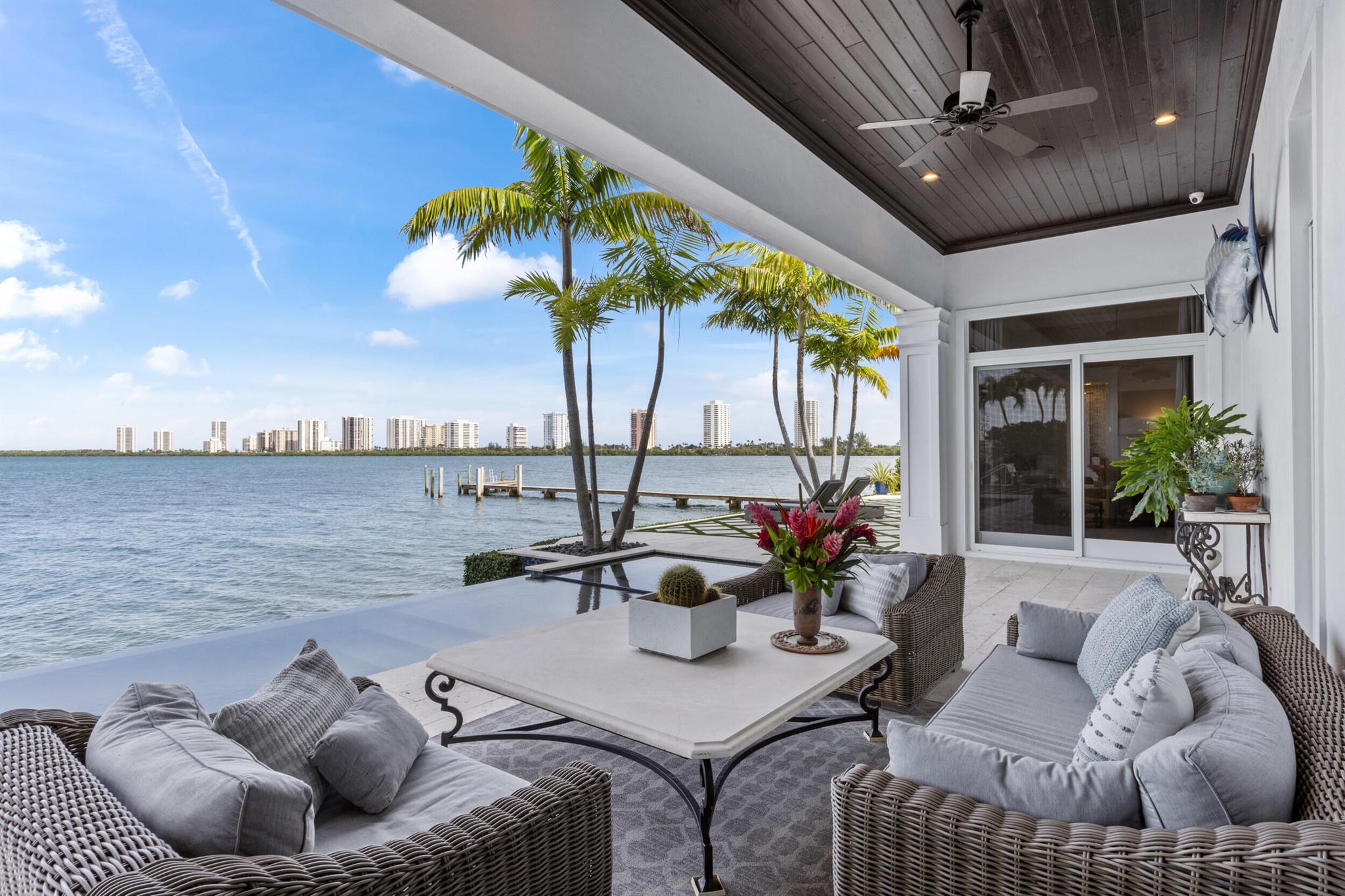 1030 Pine Point Road