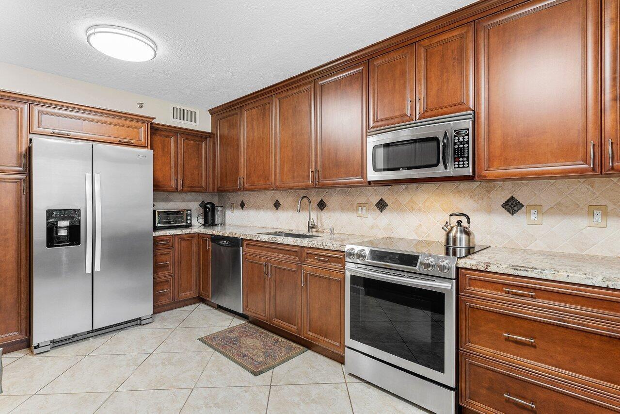 7129 Promenade Drive 102