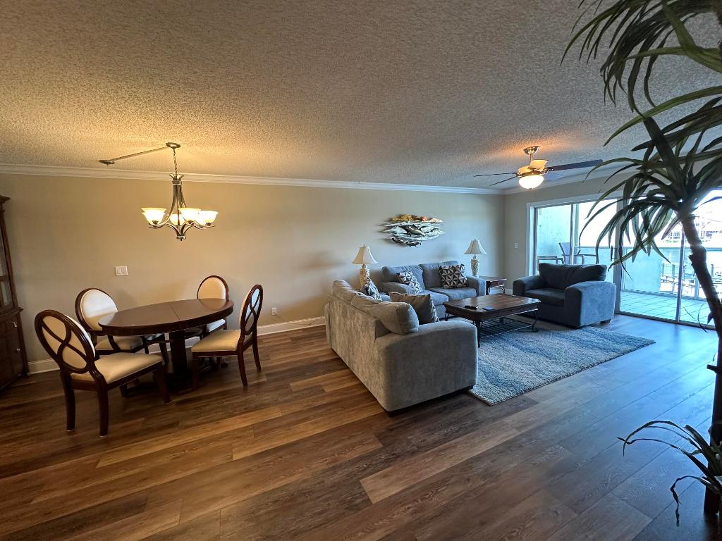 1100 Pinellas Bayway S J3