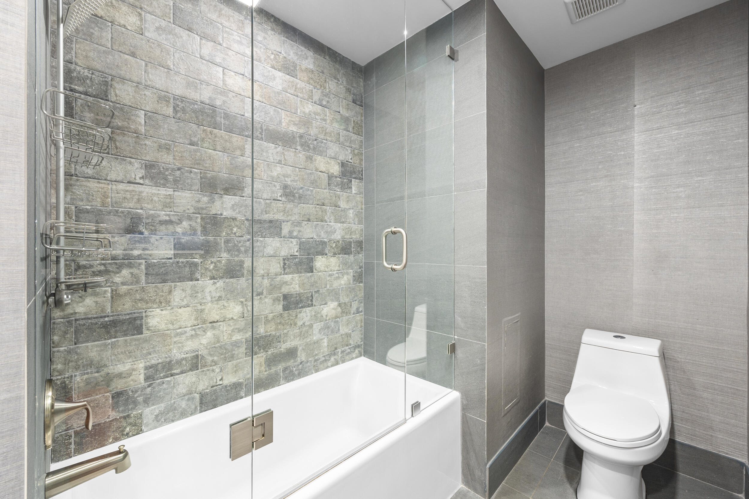 1155 Main 202 Street 202