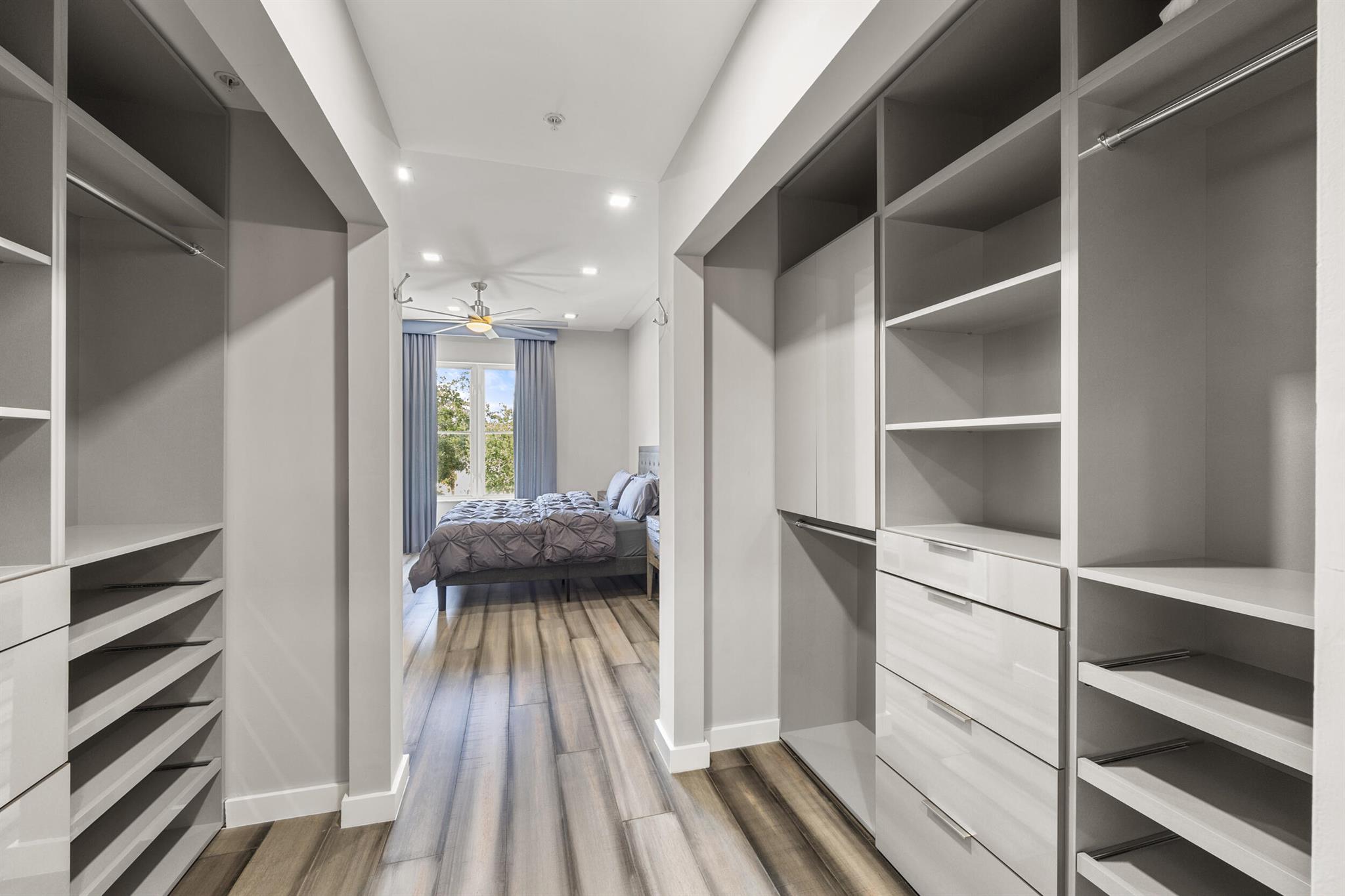 1155 Main 202 Street 202