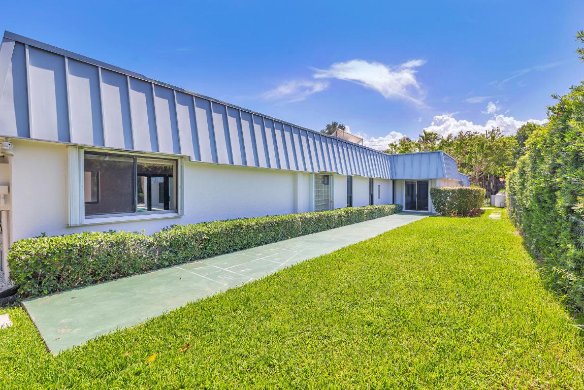 2400 Spanish River Road