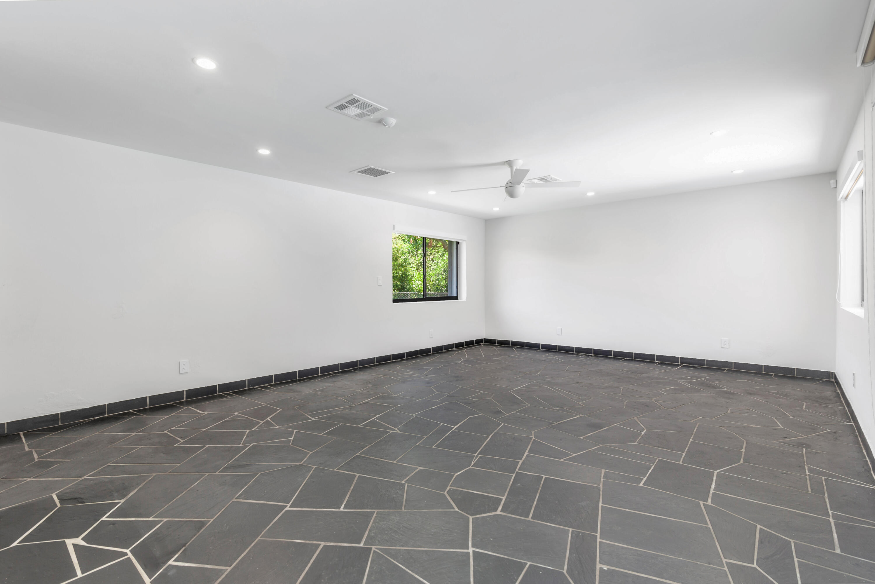 2400 Spanish River Road