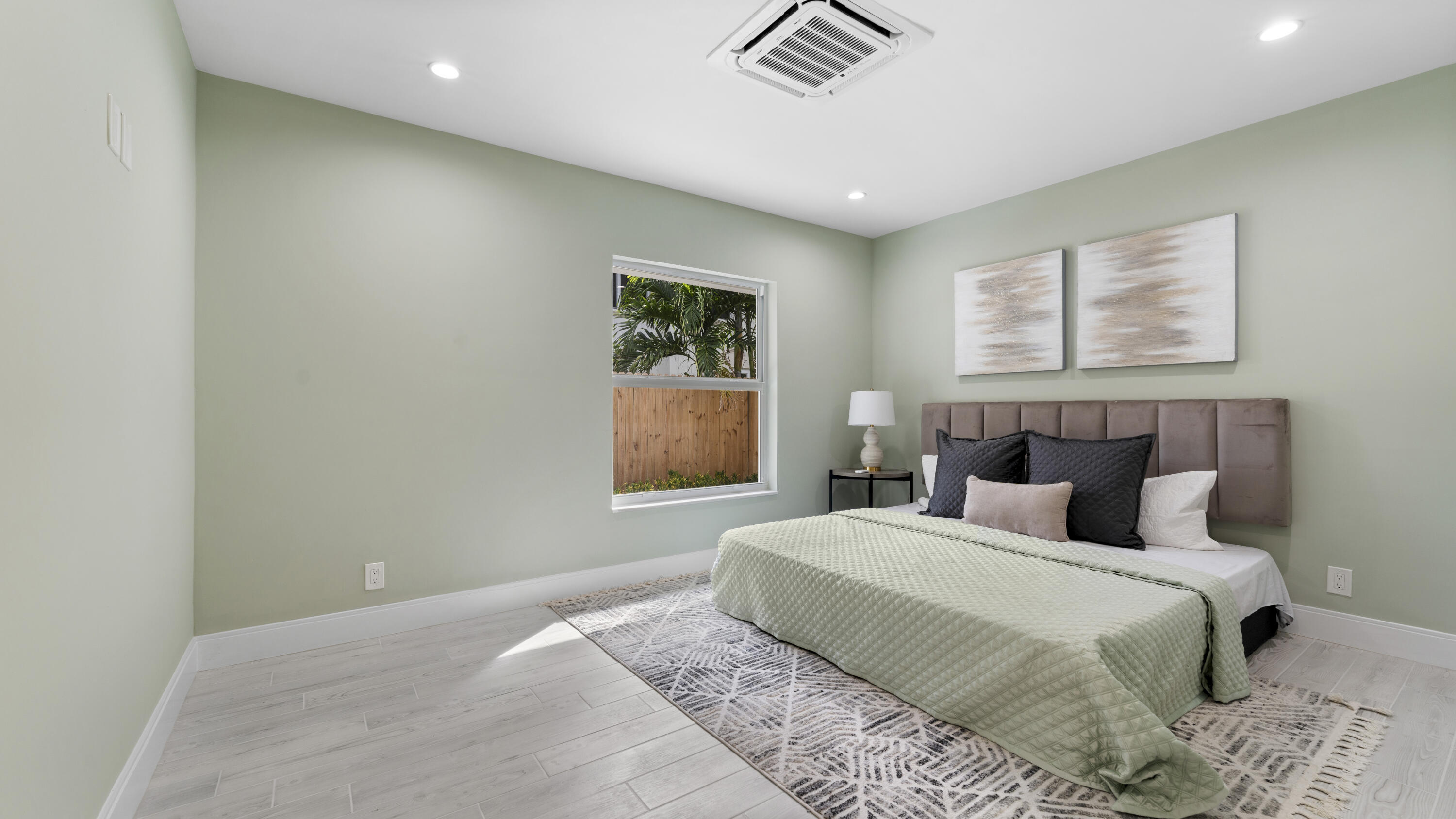 1123 Highland Beach Drive Unit: 1