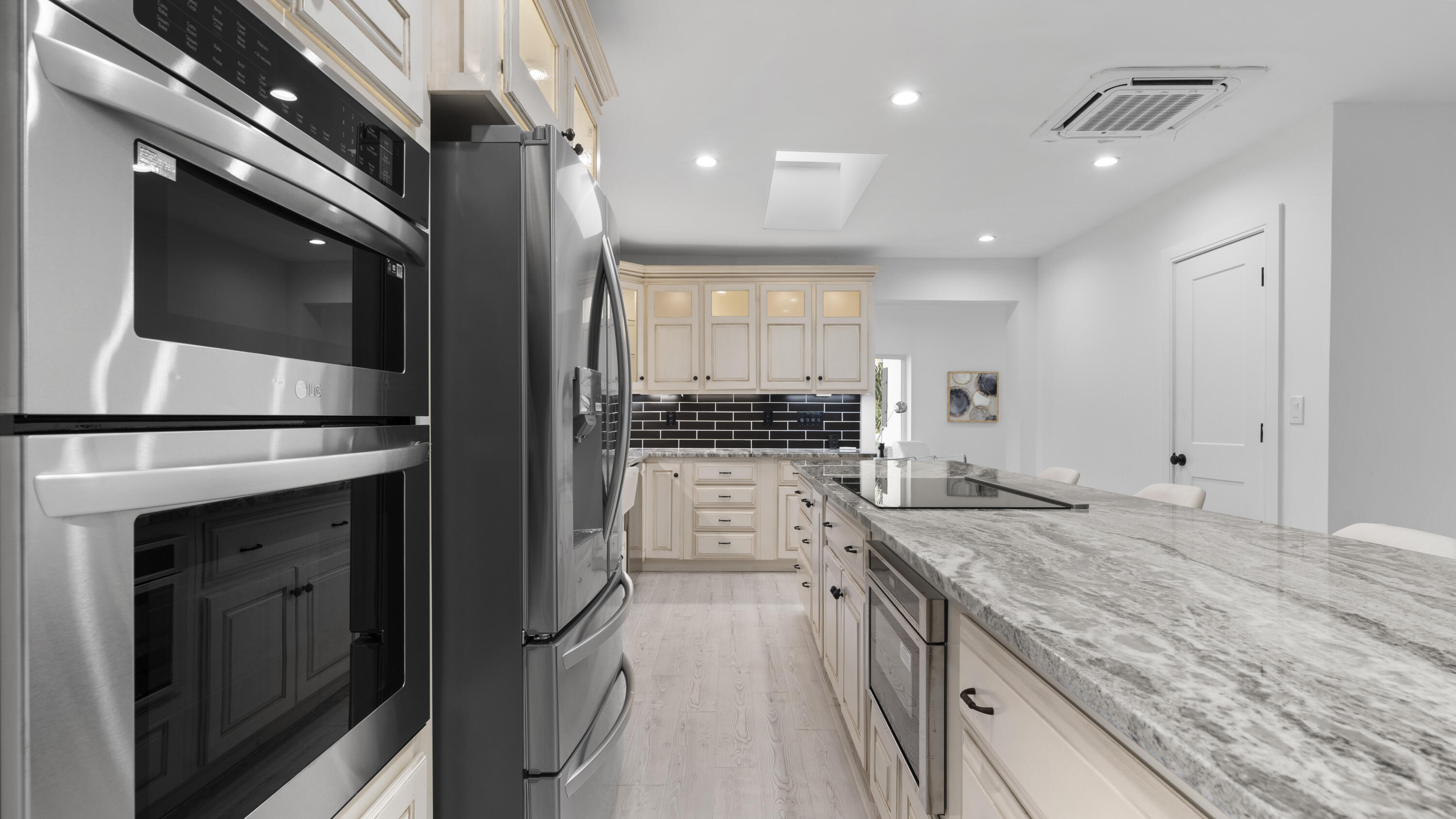 1123 Highland Beach Drive Unit: 1