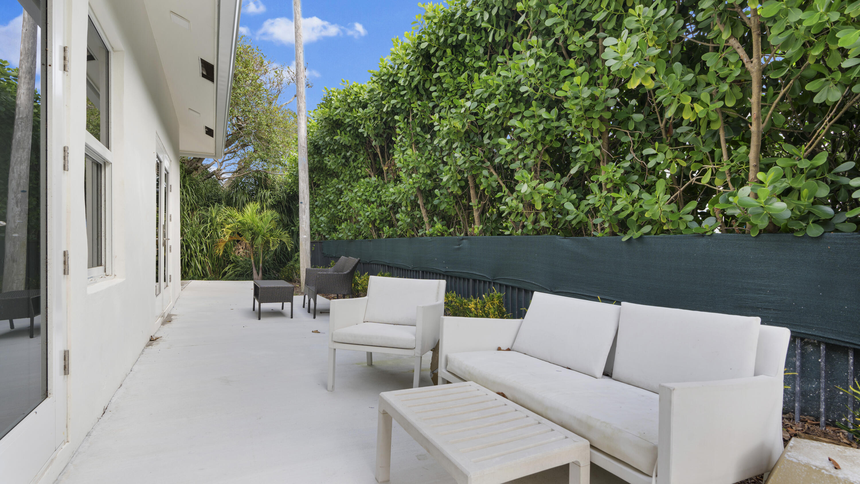 1123 Highland Beach Drive Unit: 1