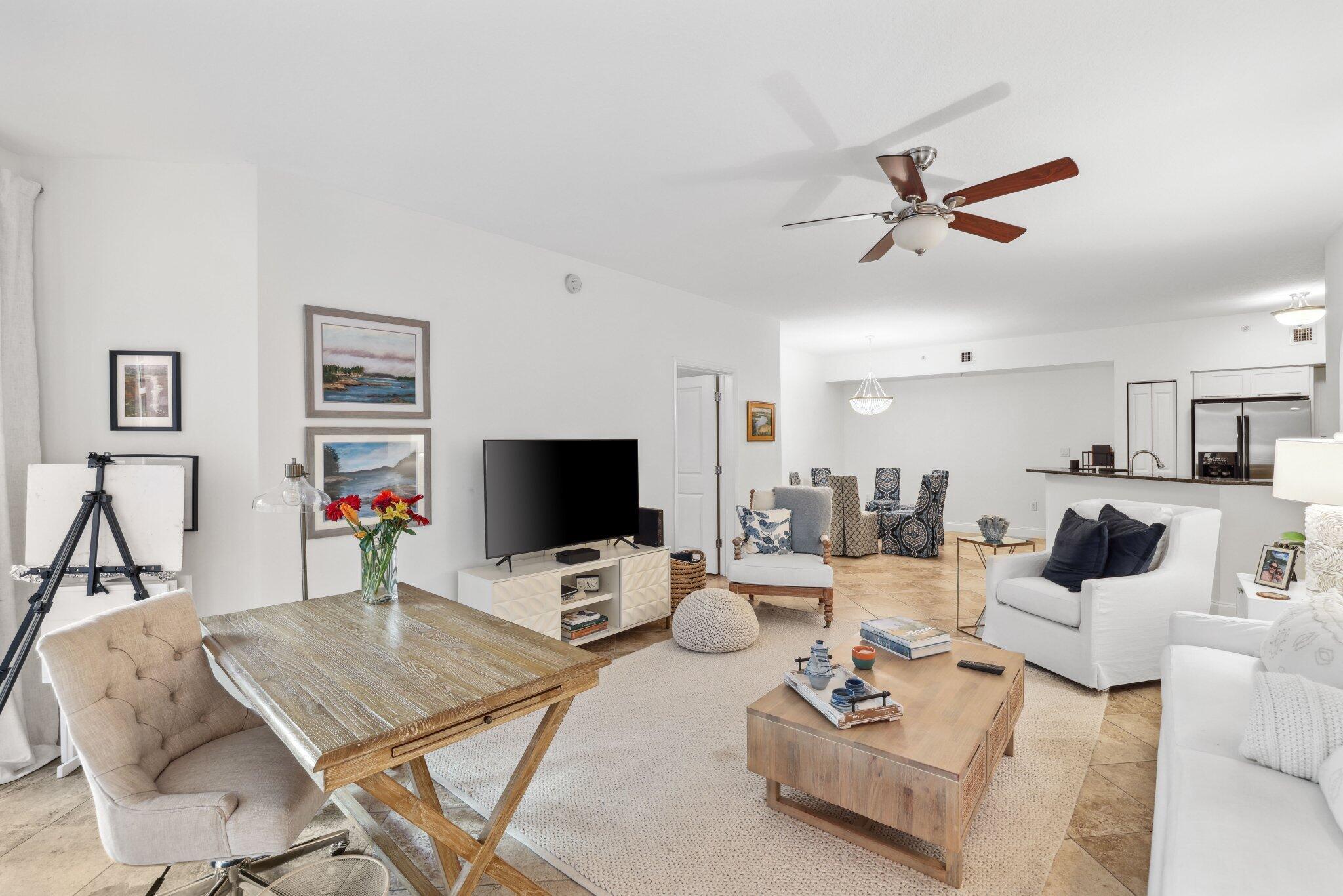 225 NE 1st Street 204