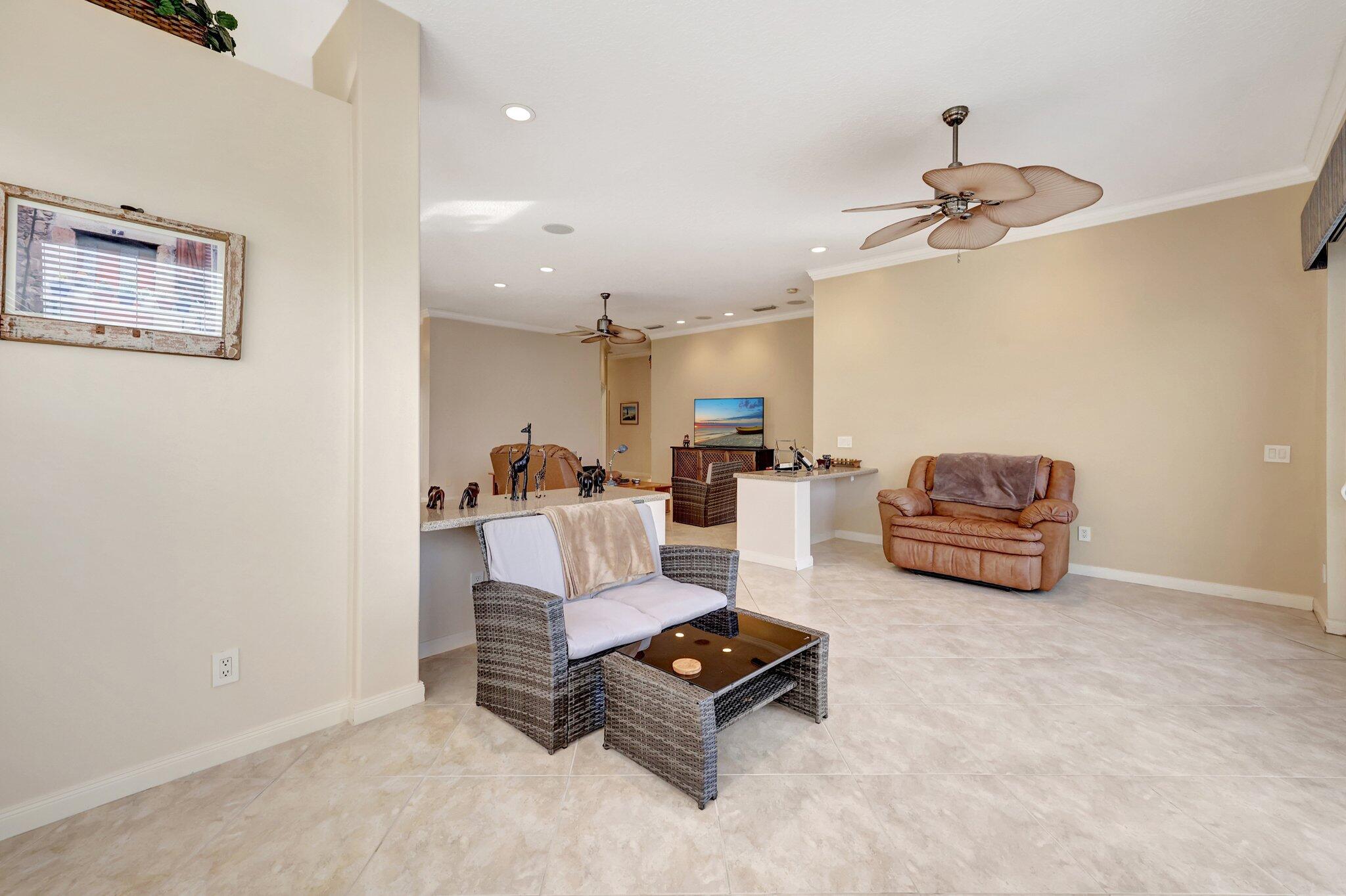 2876 SW Brighton Way