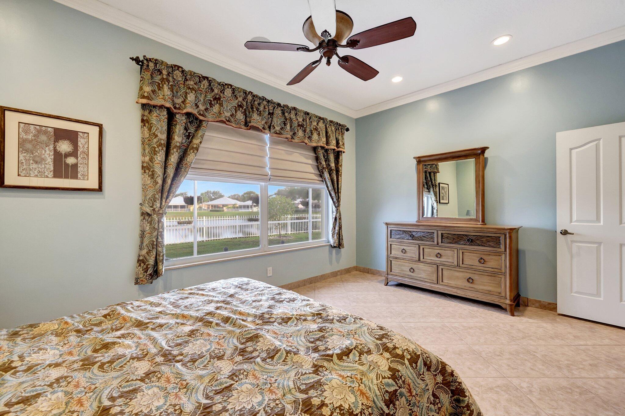 2876 SW Brighton Way