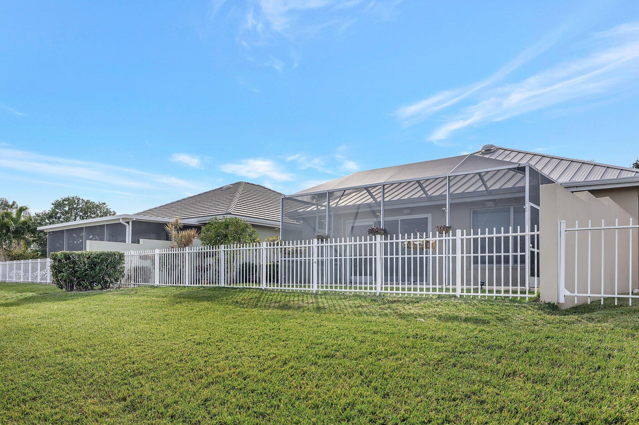 2876 SW Brighton Way