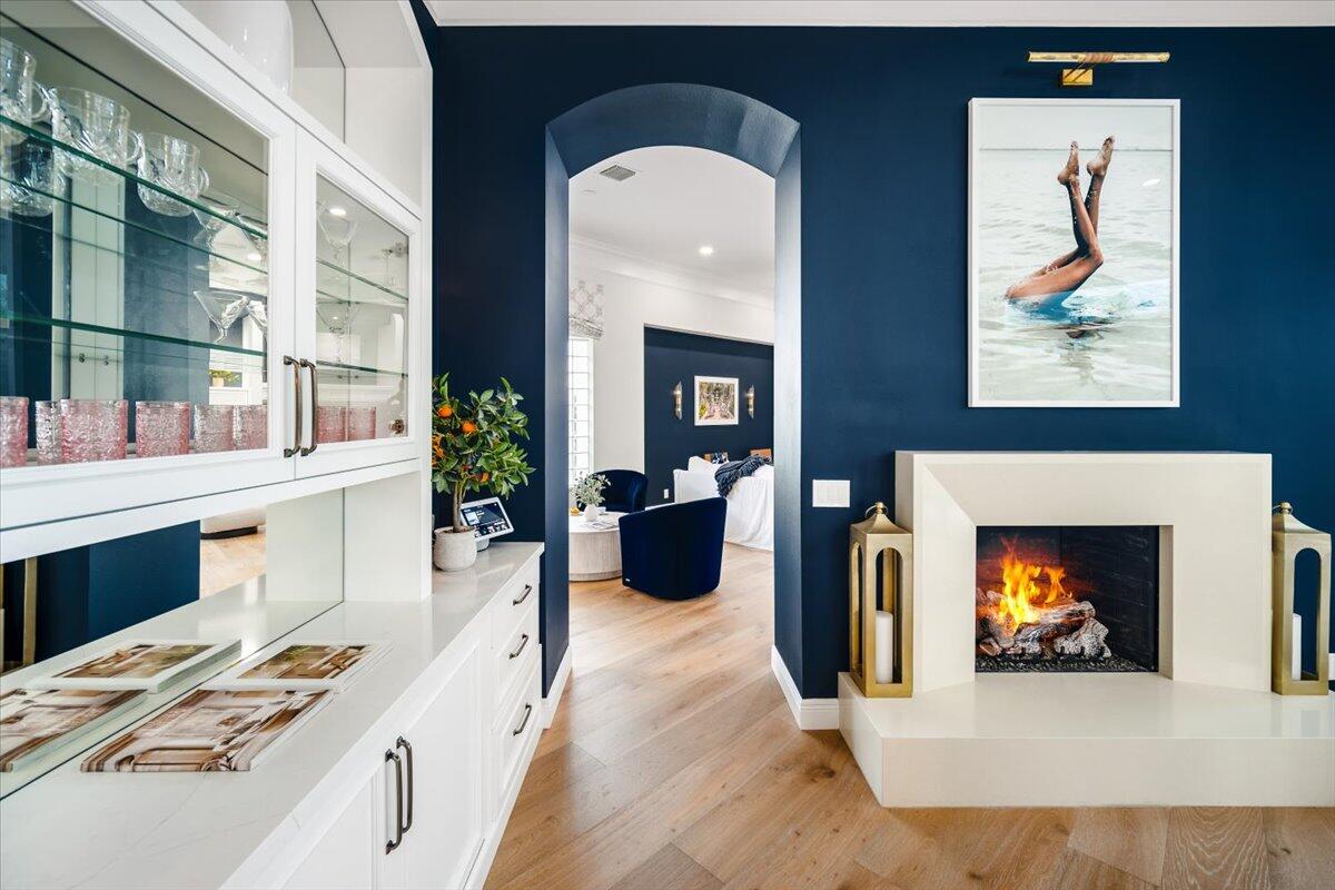 714 Sandy Point Lane