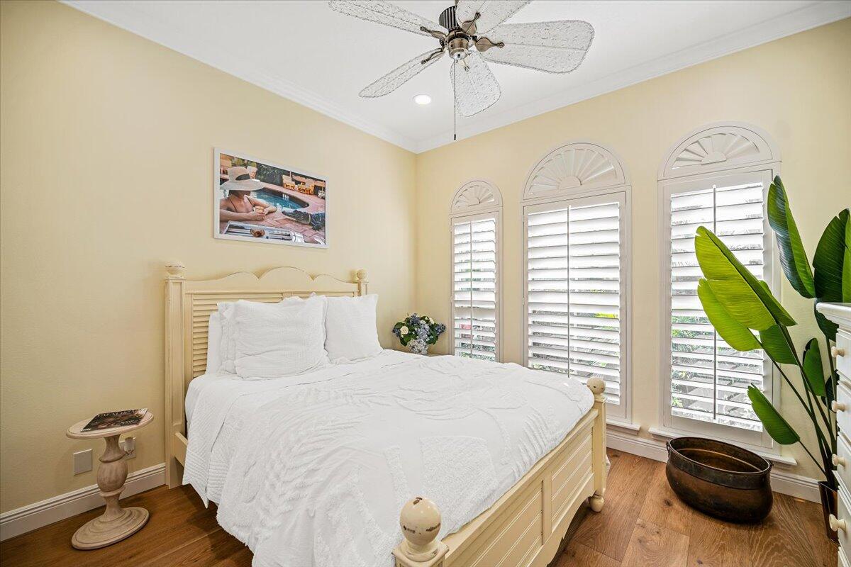 714 Sandy Point Lane