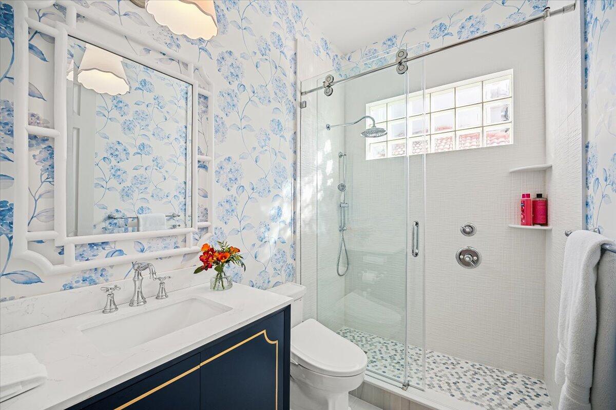 714 Sandy Point Lane