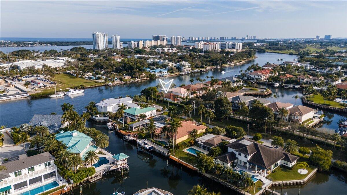 714 Sandy Point Lane