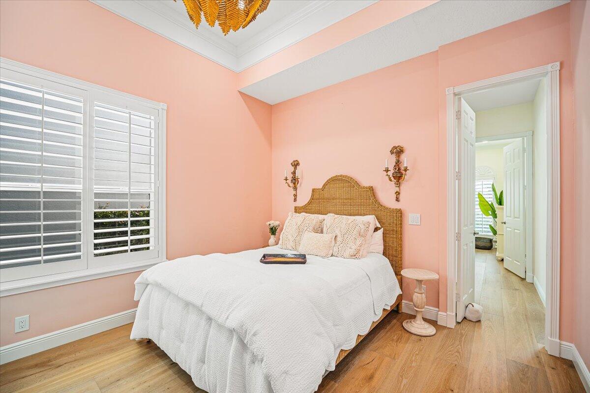 714 Sandy Point Lane