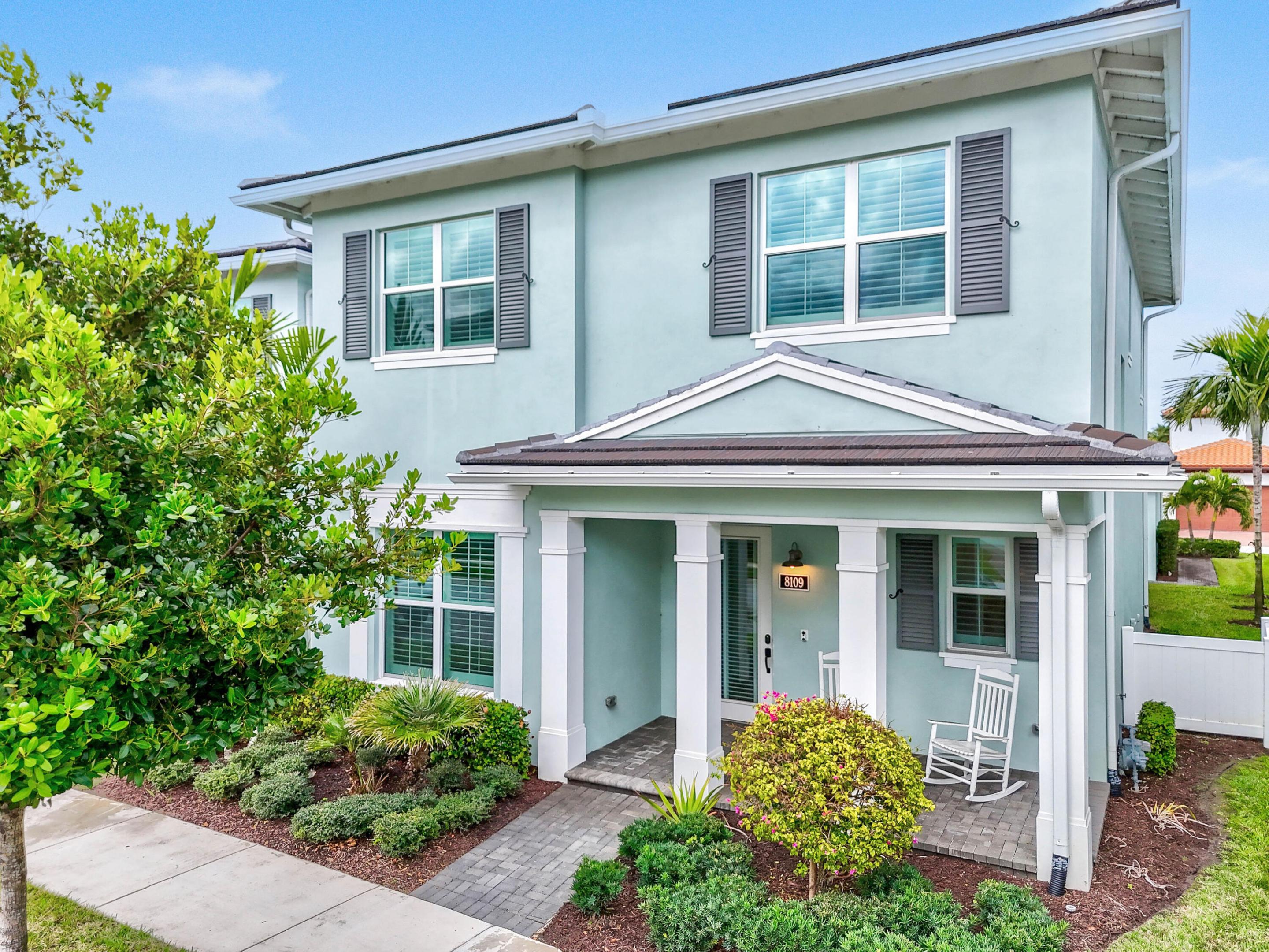 8109 Hobbes Way