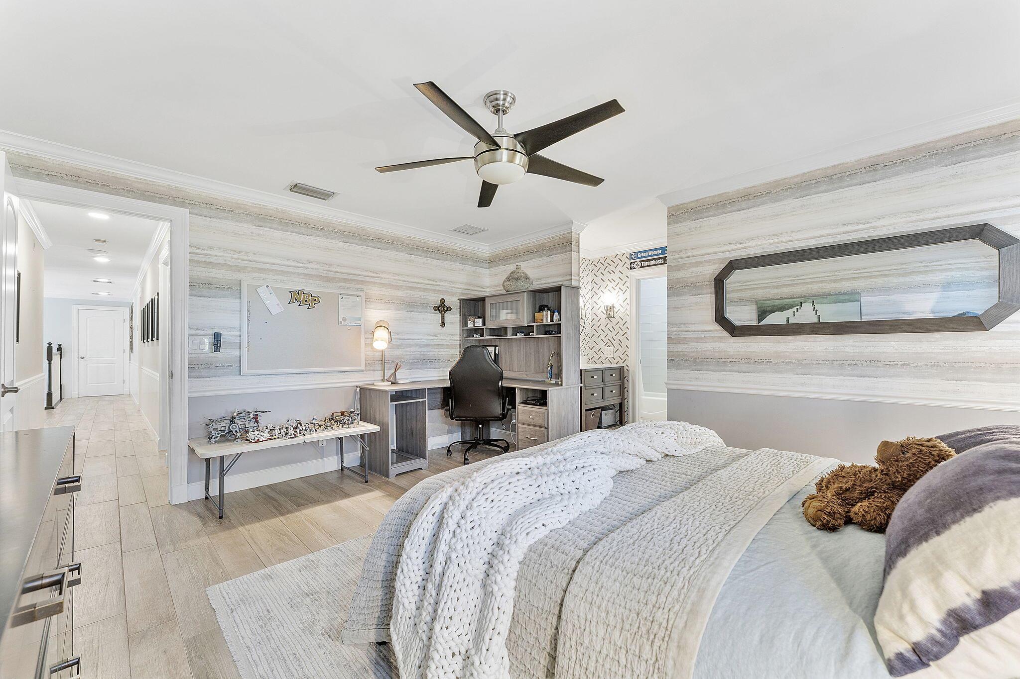 12645 Oak Arbor Drive