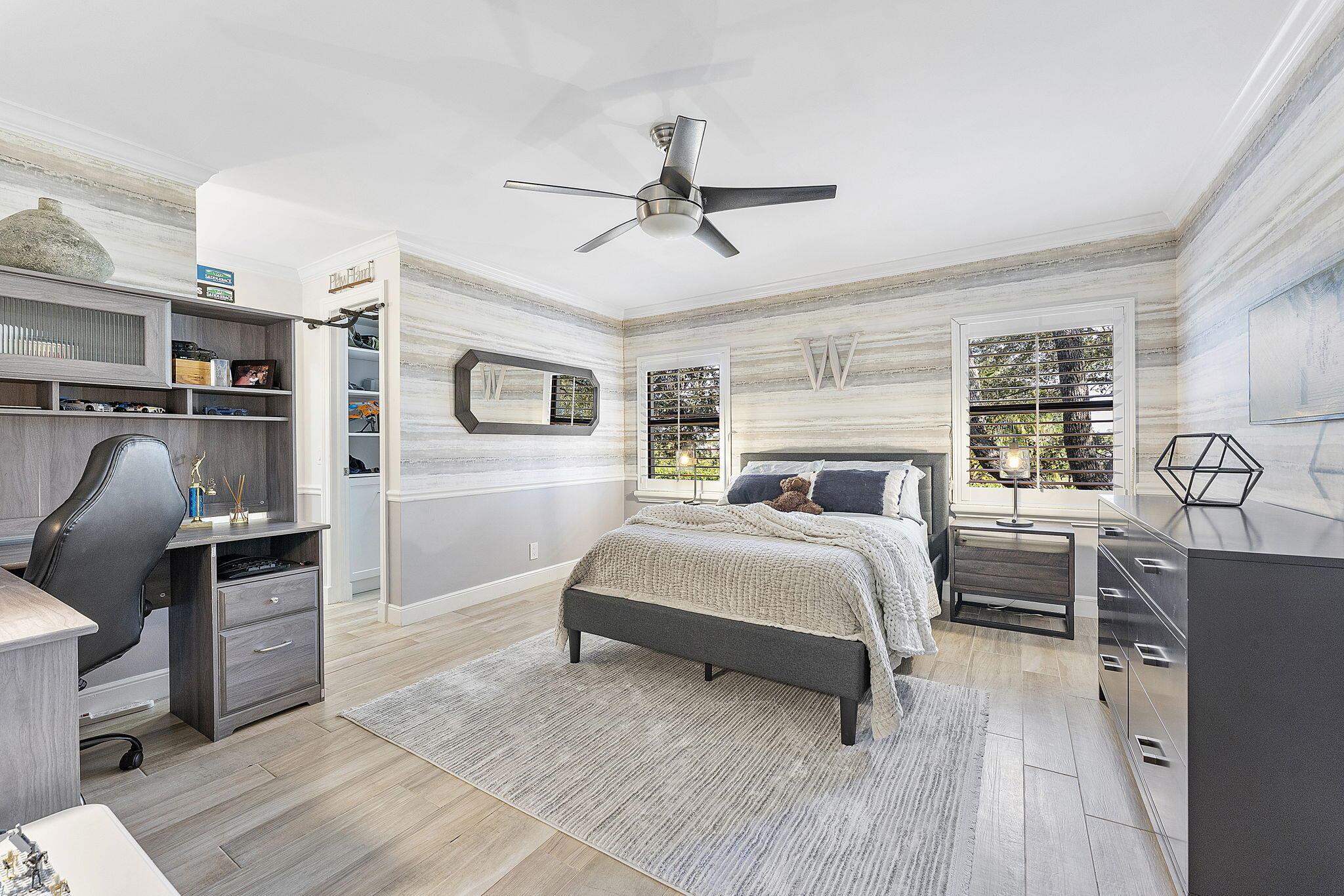 12645 Oak Arbor Drive