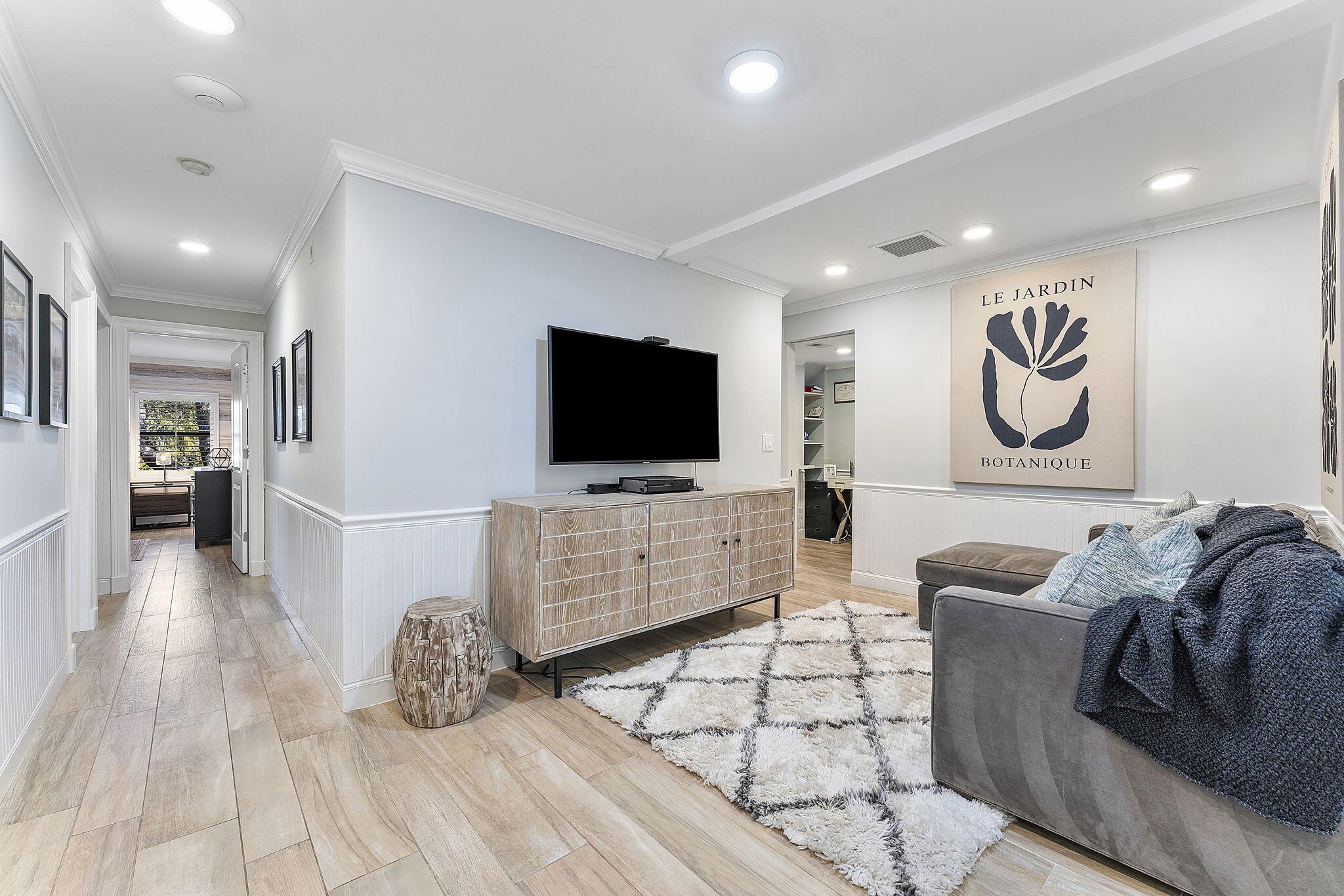 12645 Oak Arbor Drive