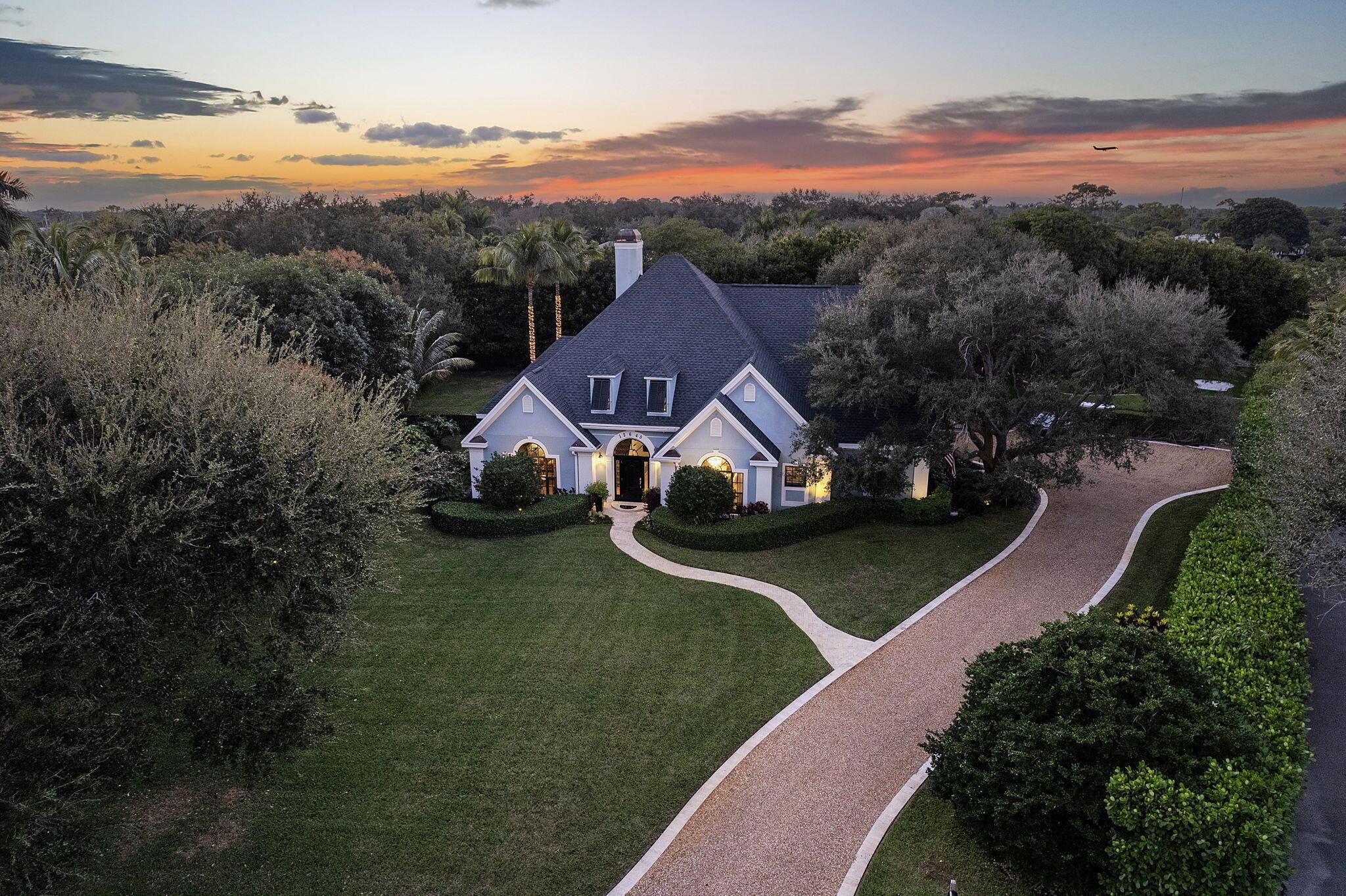 12645 Oak Arbor Drive
