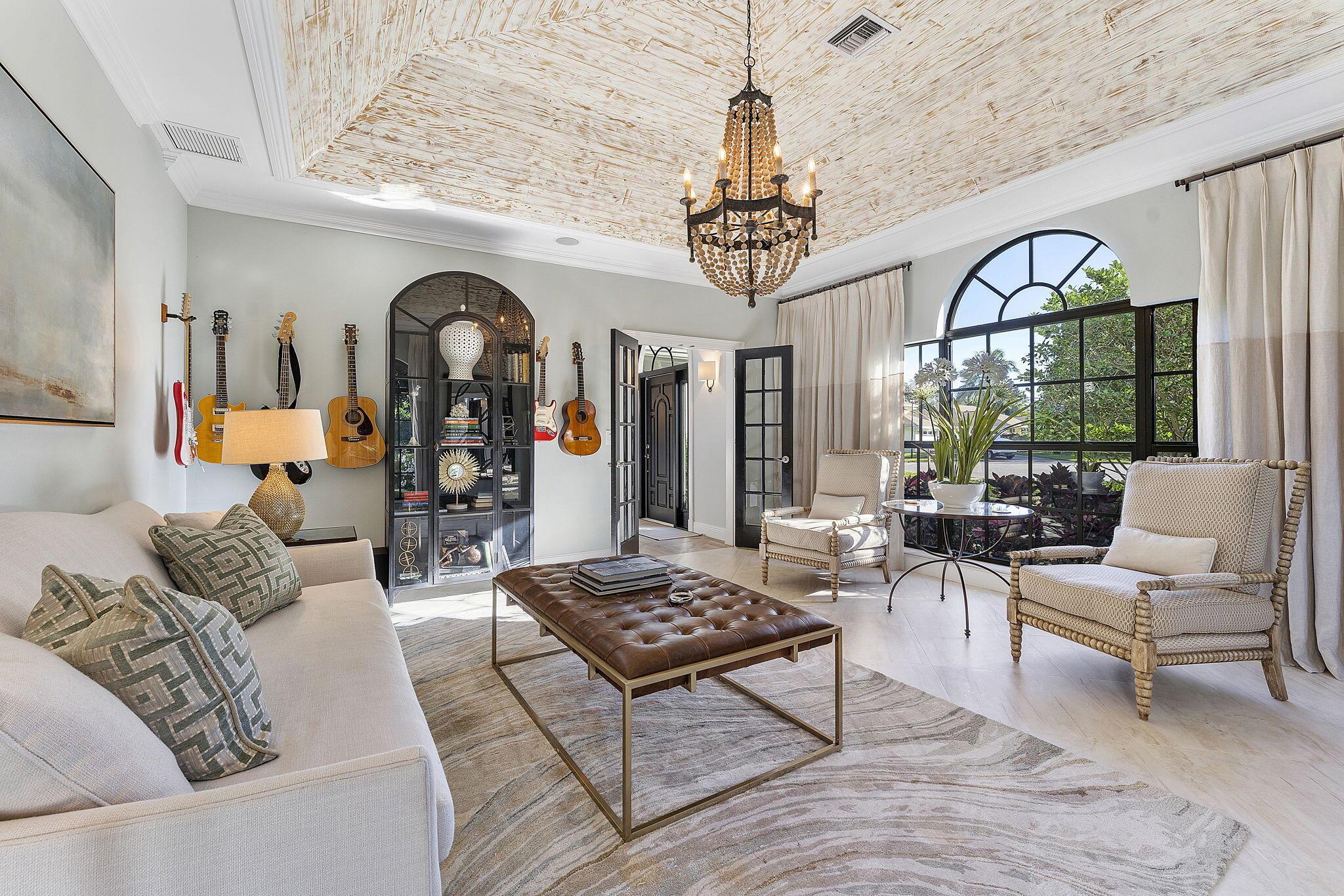 12645 Oak Arbor Drive