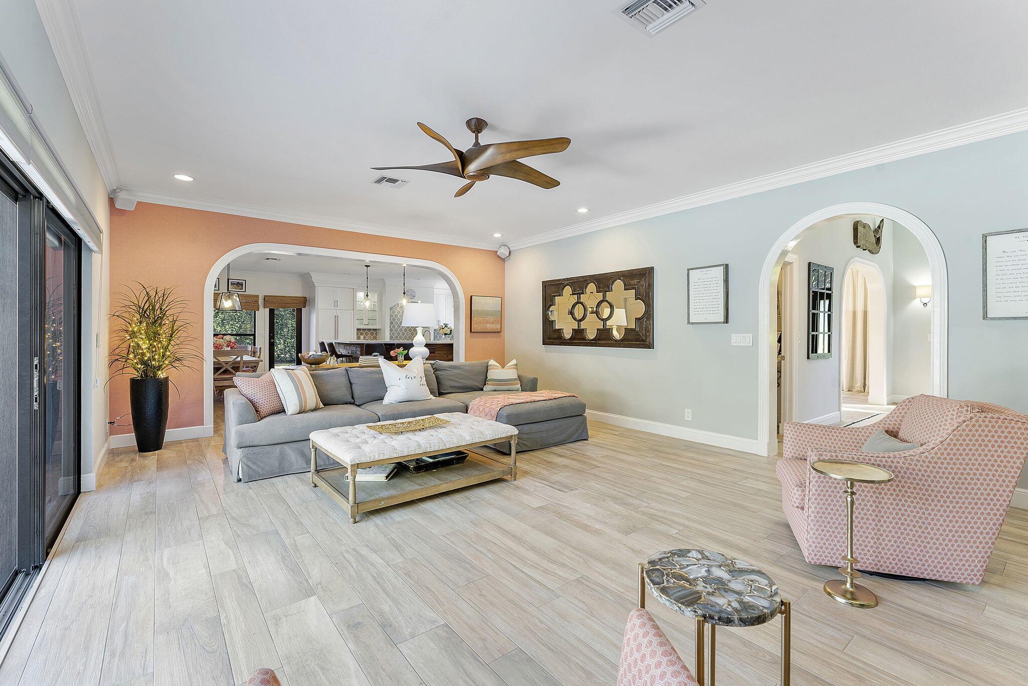 12645 Oak Arbor Drive