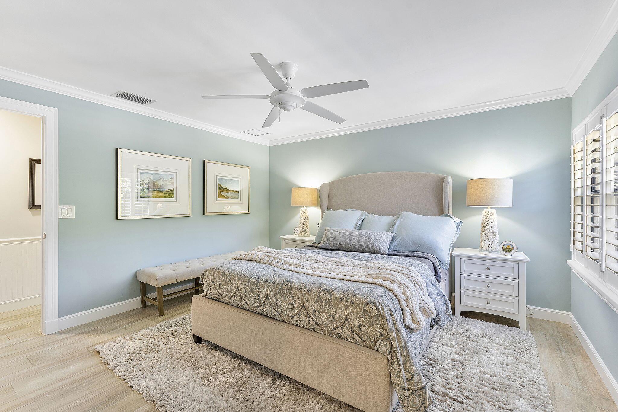 12645 Oak Arbor Drive
