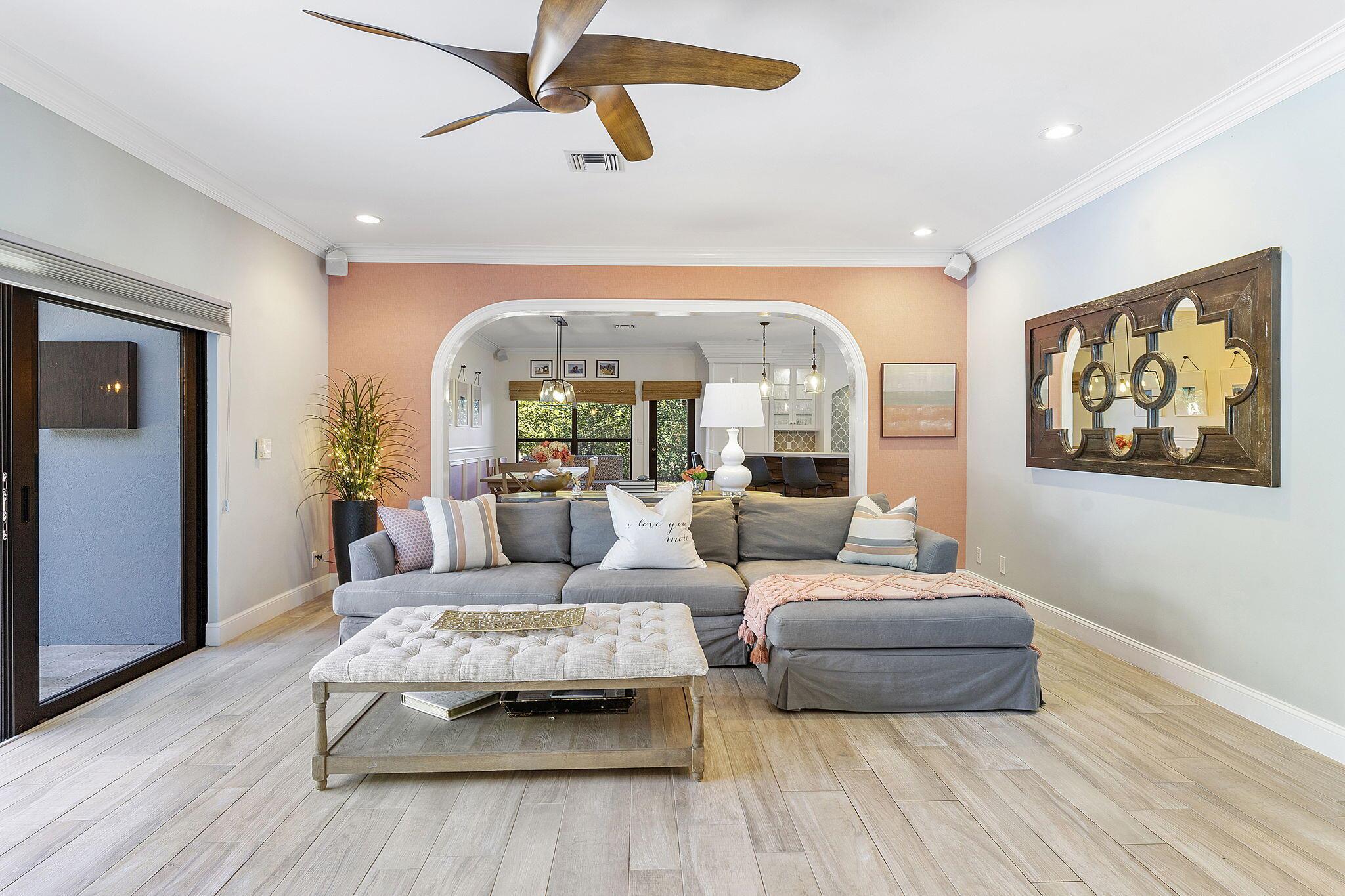 12645 Oak Arbor Drive