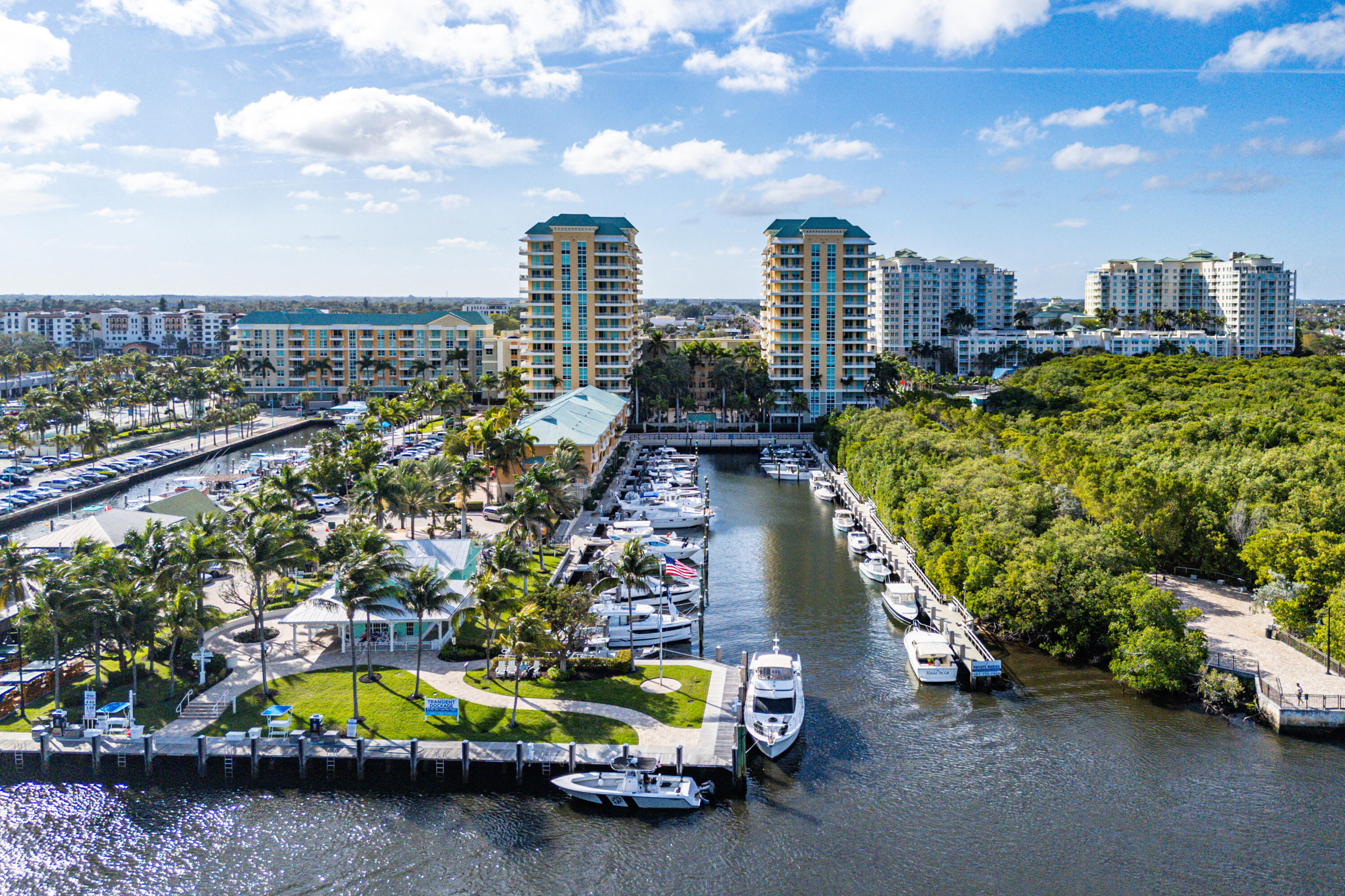 700 E Boulevard 1001