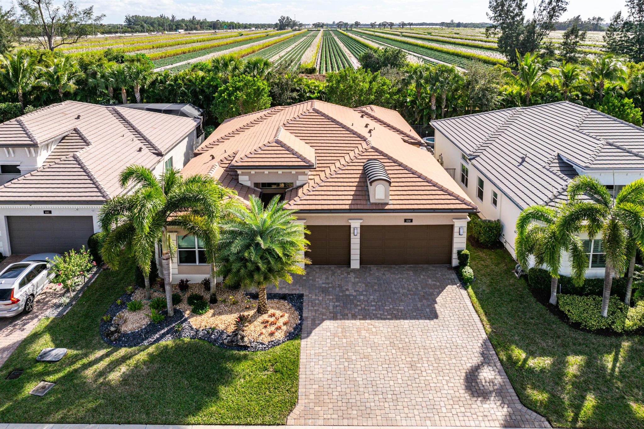 8210 Pyramid Peak Lane